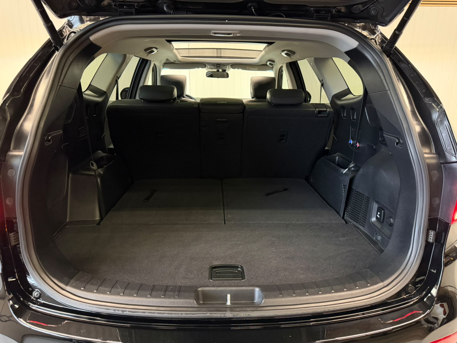 HYUNDAI Gr.SantaFe 2.2 CRDI Vertex 4WD Automatic - frisch ab MFK und Service - 7 Plätzer-image-13