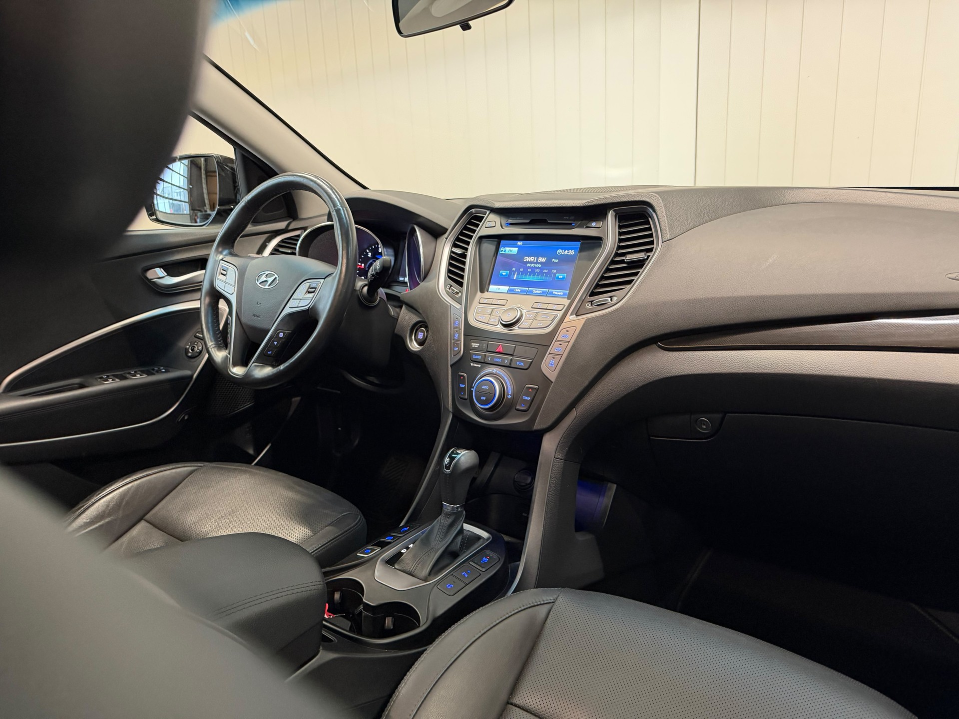 HYUNDAI Gr.SantaFe 2.2 CRDI Vertex 4WD Automatic - frisch ab MFK und Service - 7 Plätzer-image-9