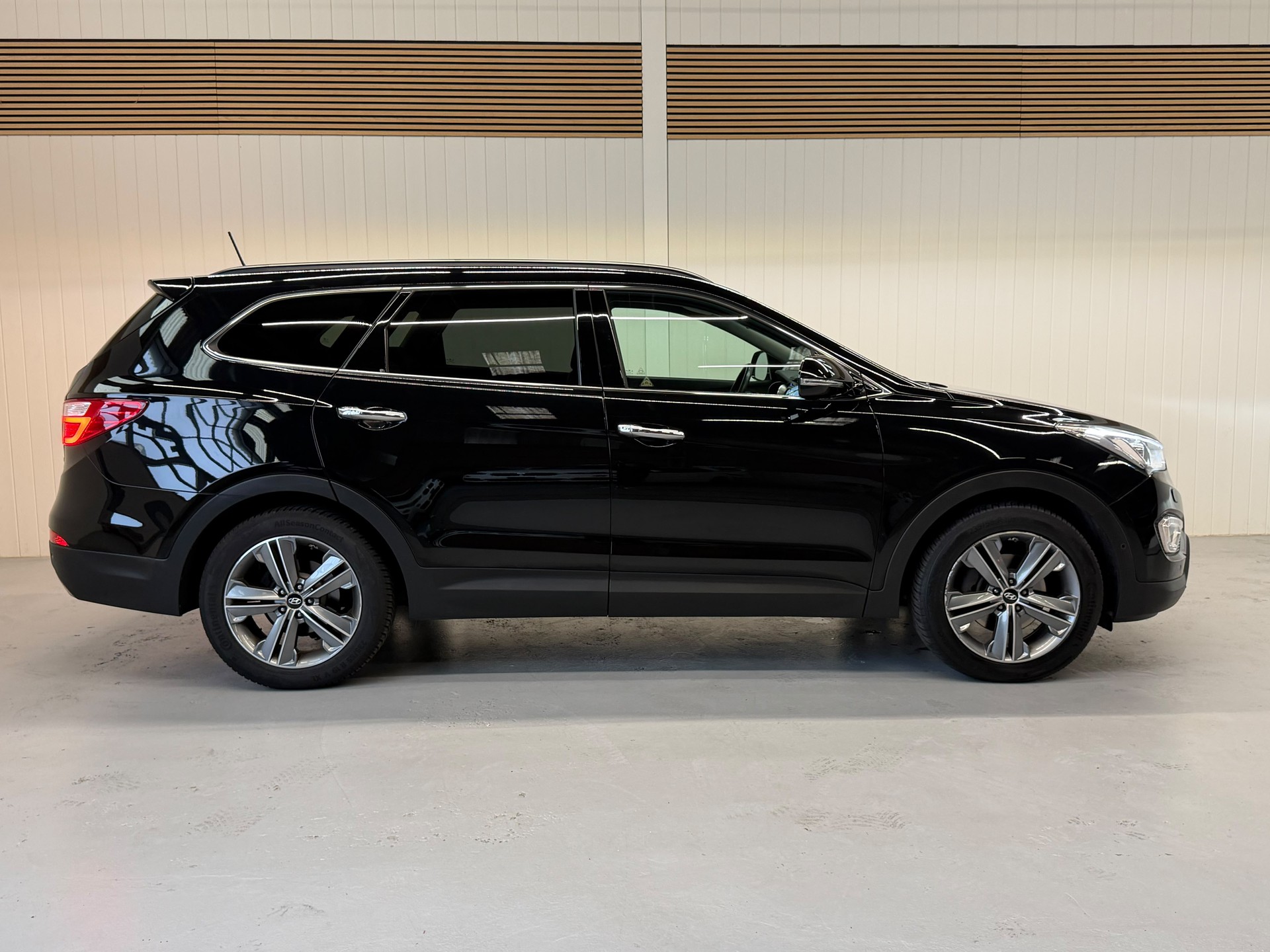 HYUNDAI Gr.SantaFe 2.2 CRDI Vertex 4WD Automatic - frisch ab MFK und Service - 7 Plätzer-image-5