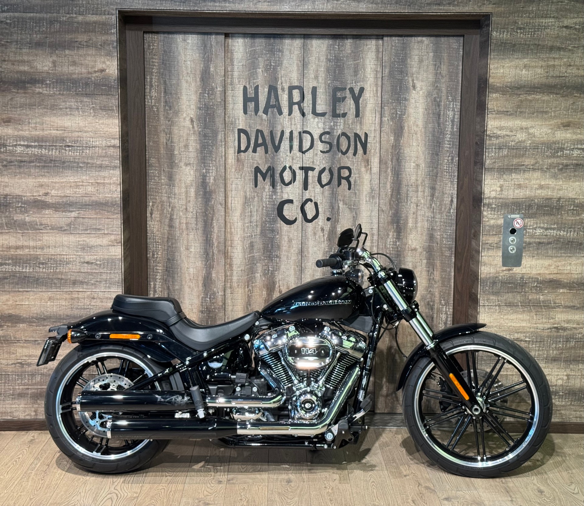 HARLEY-DAVIDSON FXBRS Breakout 114-image-0