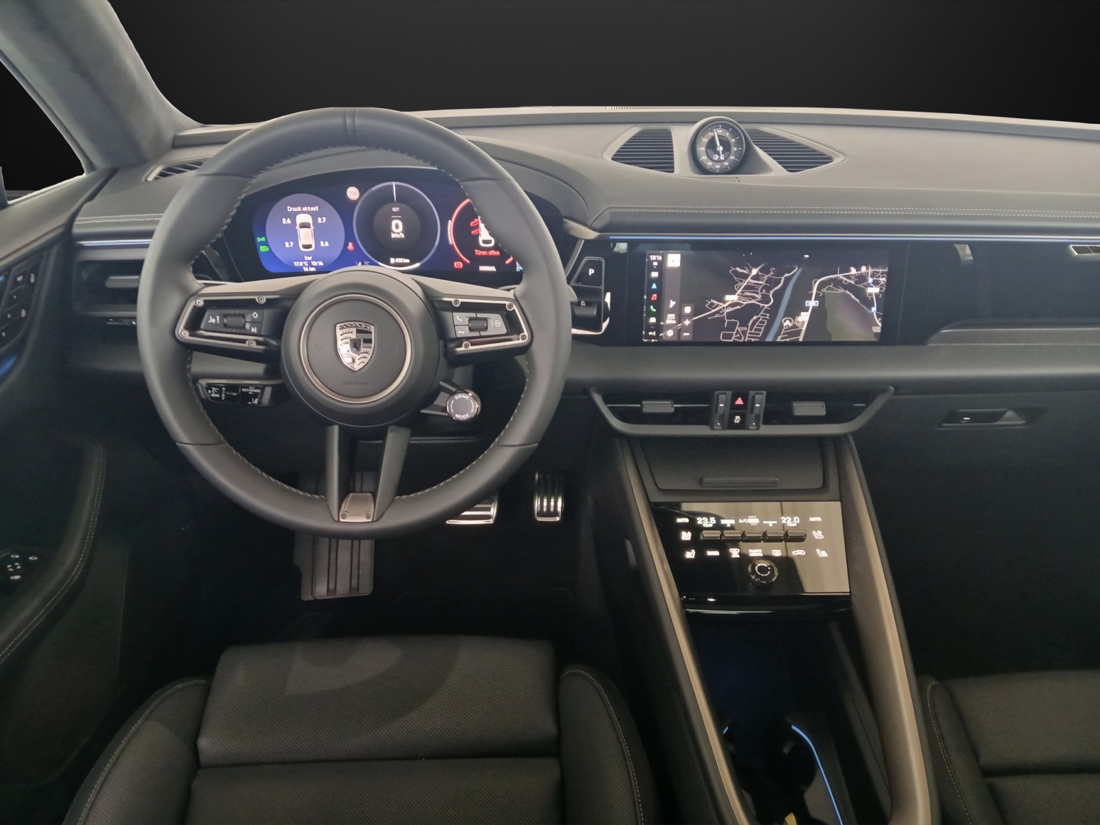 PORSCHE Macan Turbo 100kWh-image-12