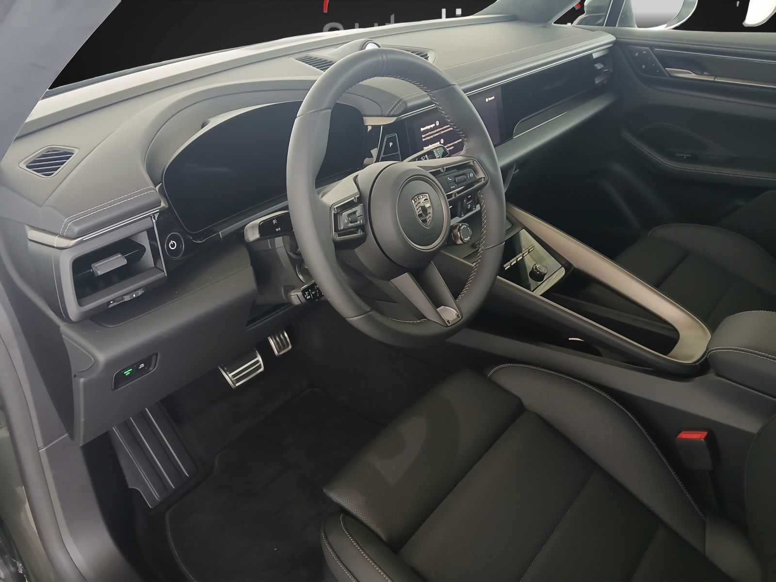PORSCHE Macan Turbo 100kWh-image-10