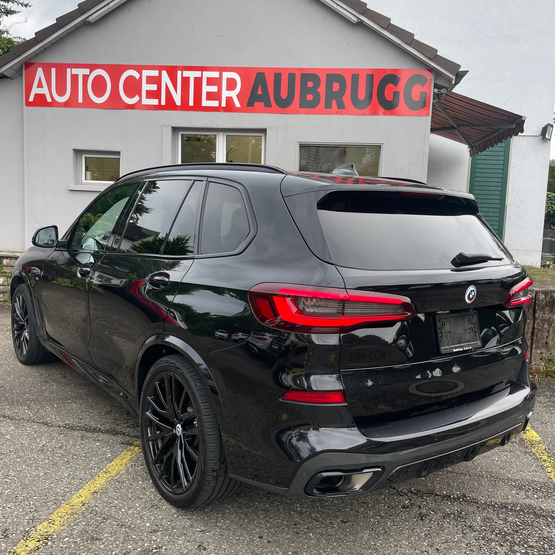 BMW X5 xDrive 48V 40d M Sport Steptronic *7 SITZE / LUFT-FEDERUNG / STAND-HEIZUNG / NP: Fr. 152‘950.-*-showroom-element-1