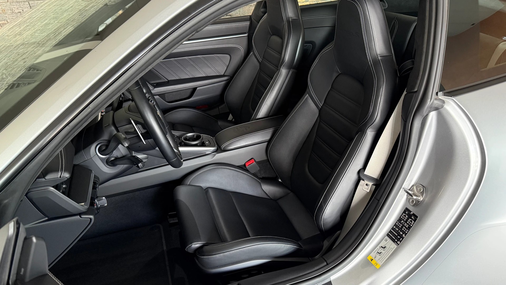 PORSCHE 911 Turbo S PDK (992.1)-image-8