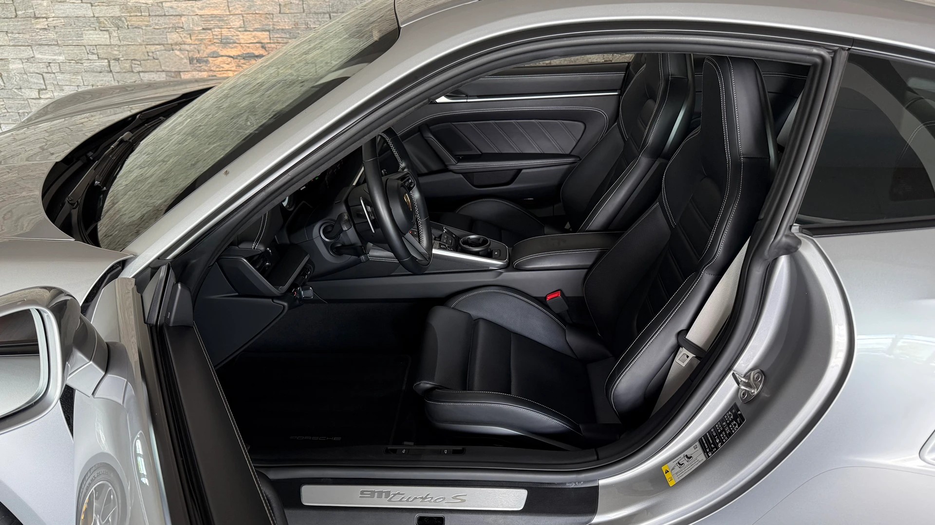 PORSCHE 911 Turbo S PDK (992.1)-image-9
