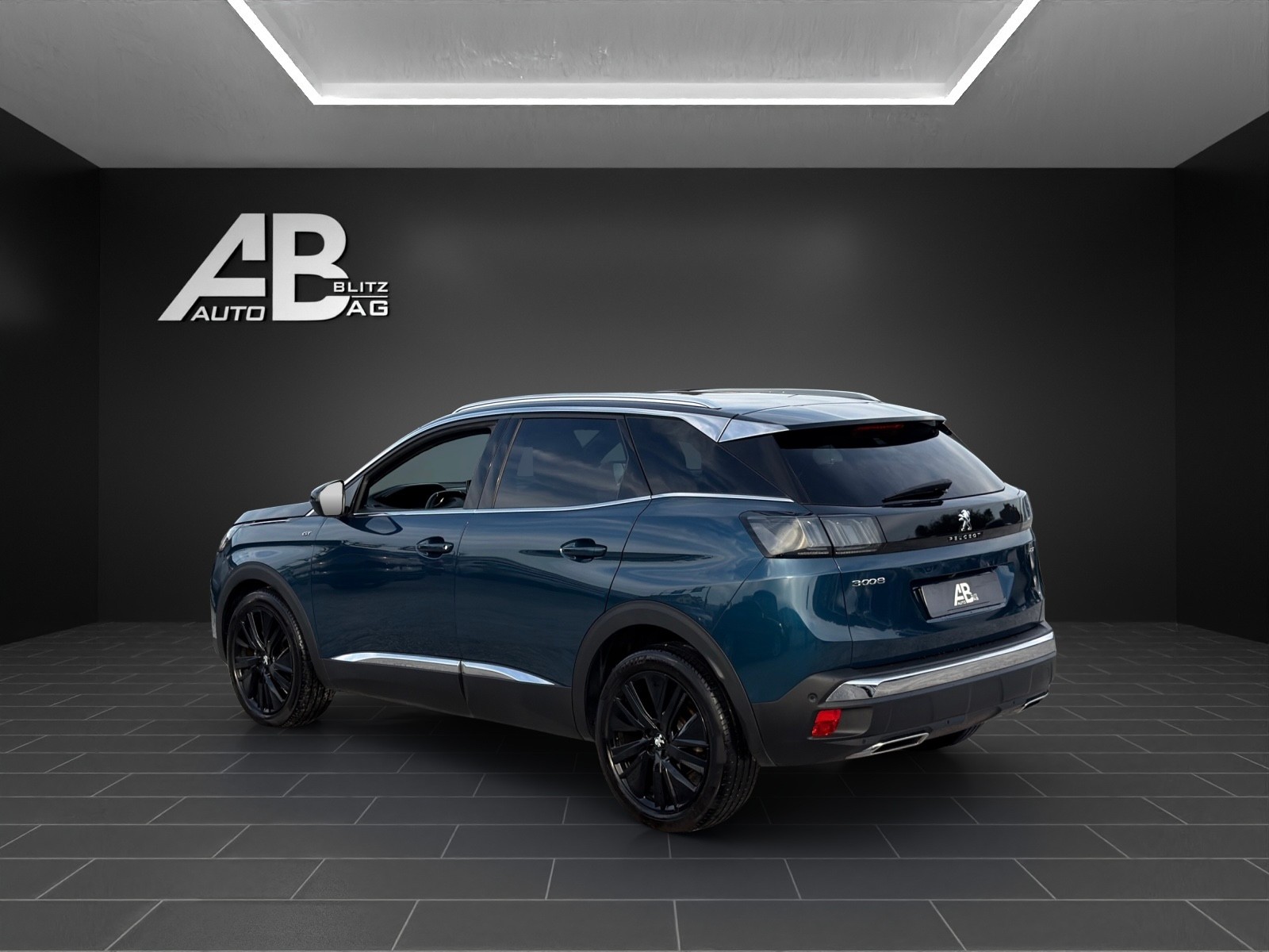 PEUGEOT 3008 1.5 BlueHDi GT Pack EAT8-showroom-element-2