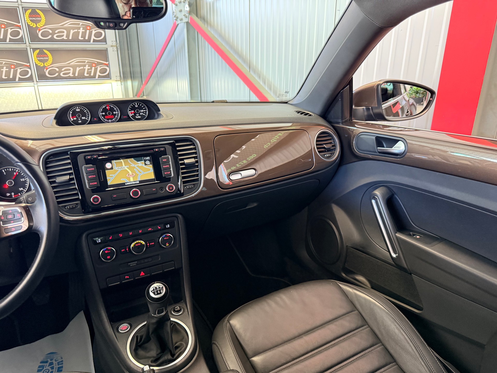 VW Beetle 1.4 TSI Design-image-9