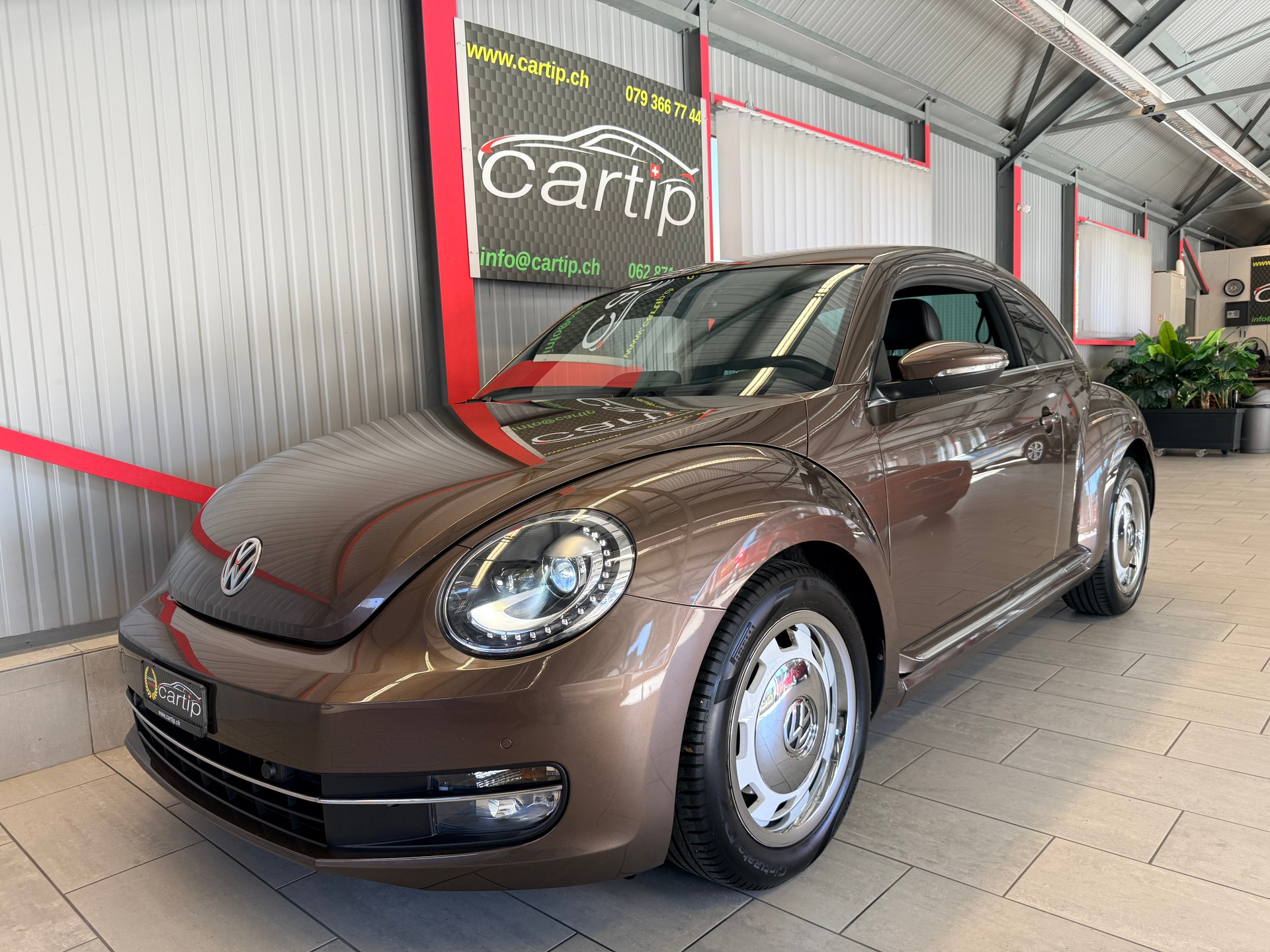 VW Beetle 1.4 TSI Design-image-1