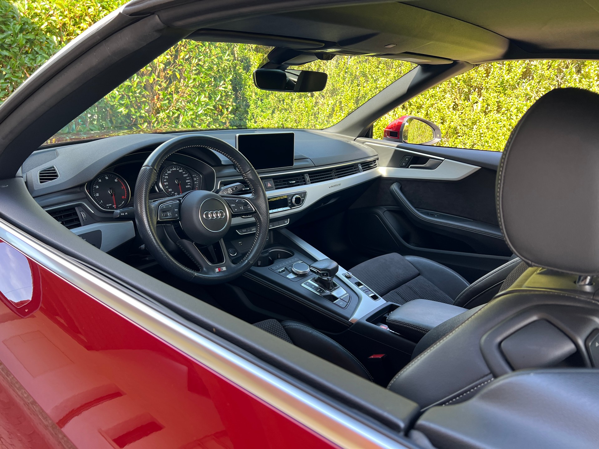 AUDI A5 Cabriolet Quattro 2.0 TFSI-image-3