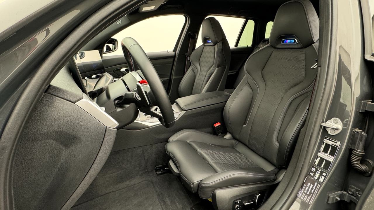 BMW M3 Touring xDrive Competition M-image-4