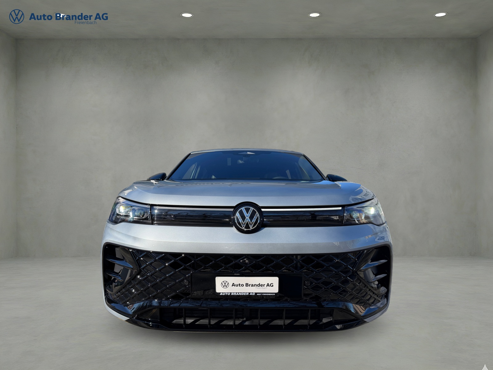 VW Tiguan 2.0 TSI DSG R-Line 4Motion-image-6