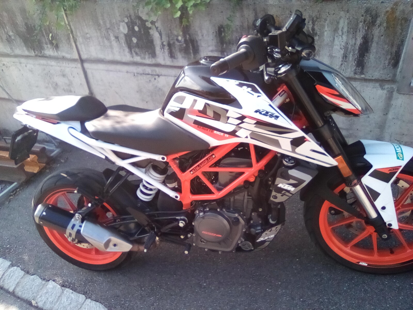 KTM 390 Duke ABS-image-6