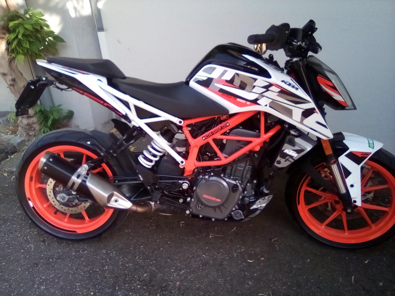KTM 390 Duke ABS-image-9
