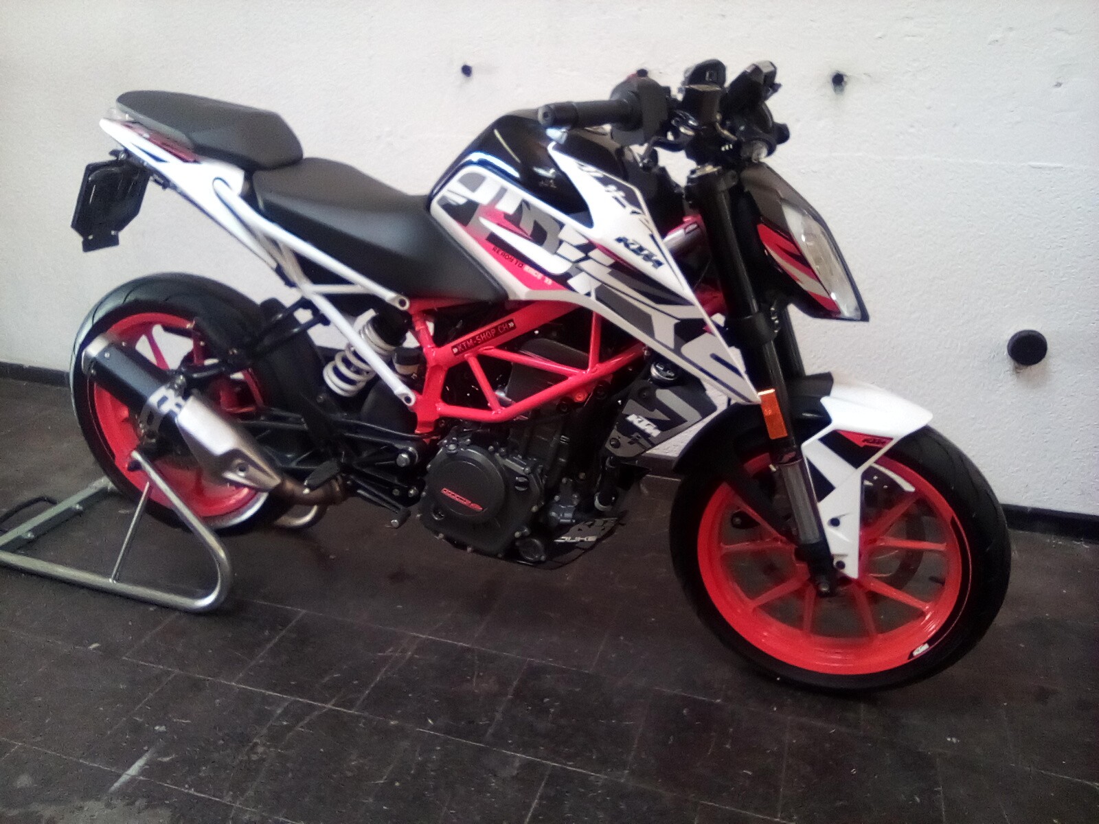KTM 390 Duke ABS-image-0