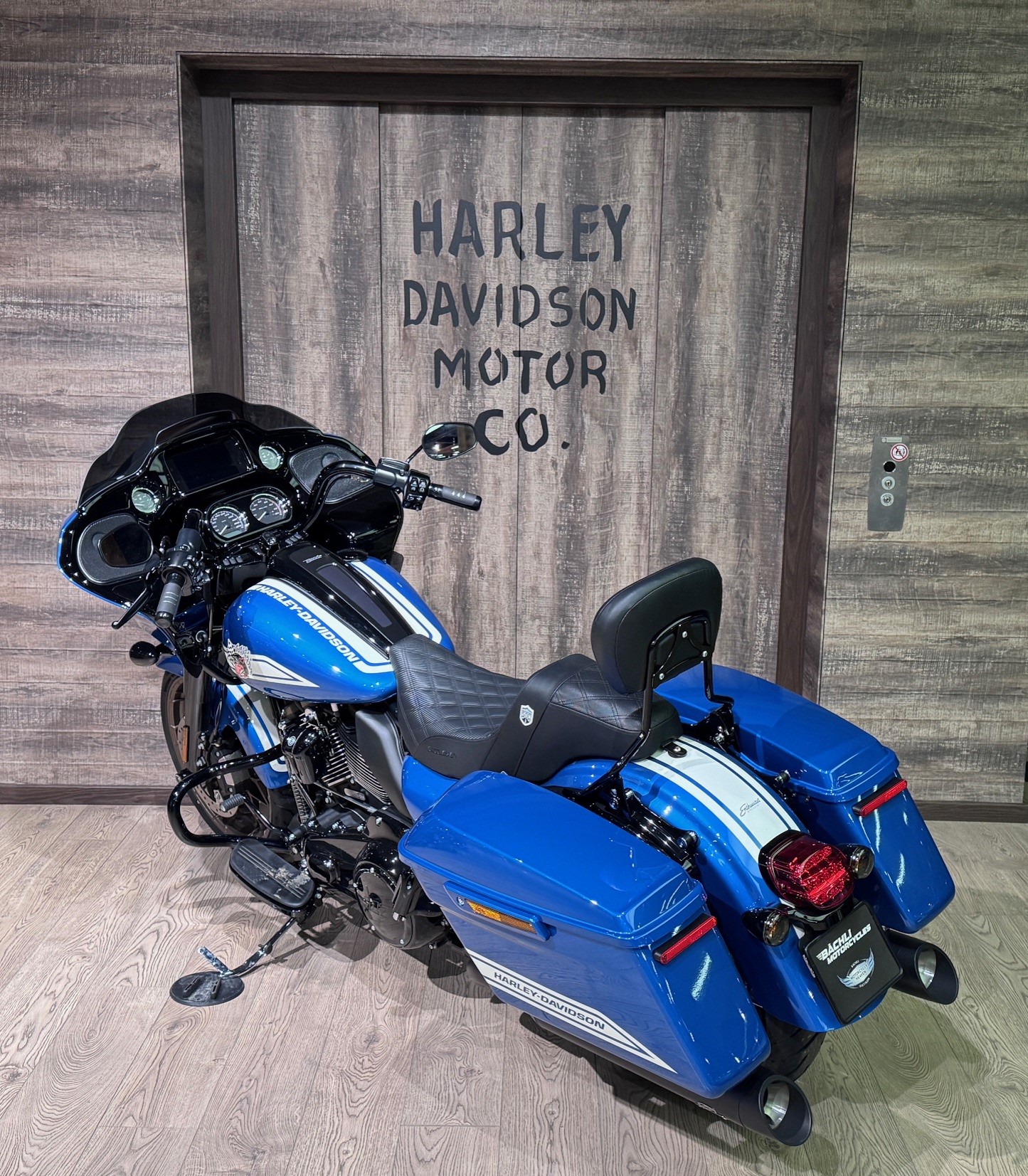 HARLEY-DAVIDSON FLTRXST Road Glide ST Fast Johnnie 117-image-4