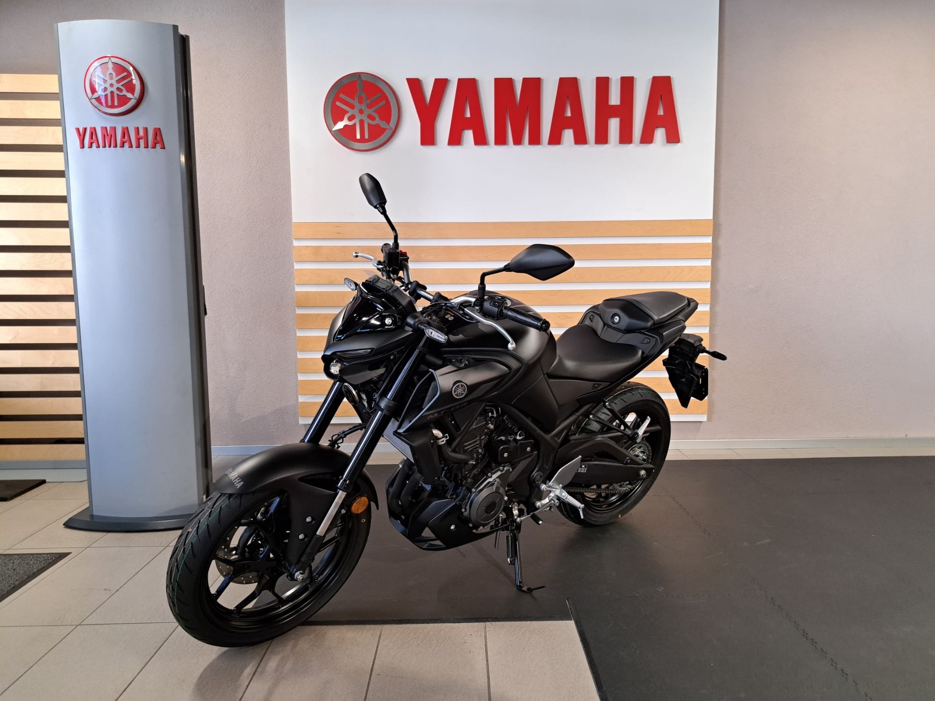 YAMAHA MT-03 ABS-image-2