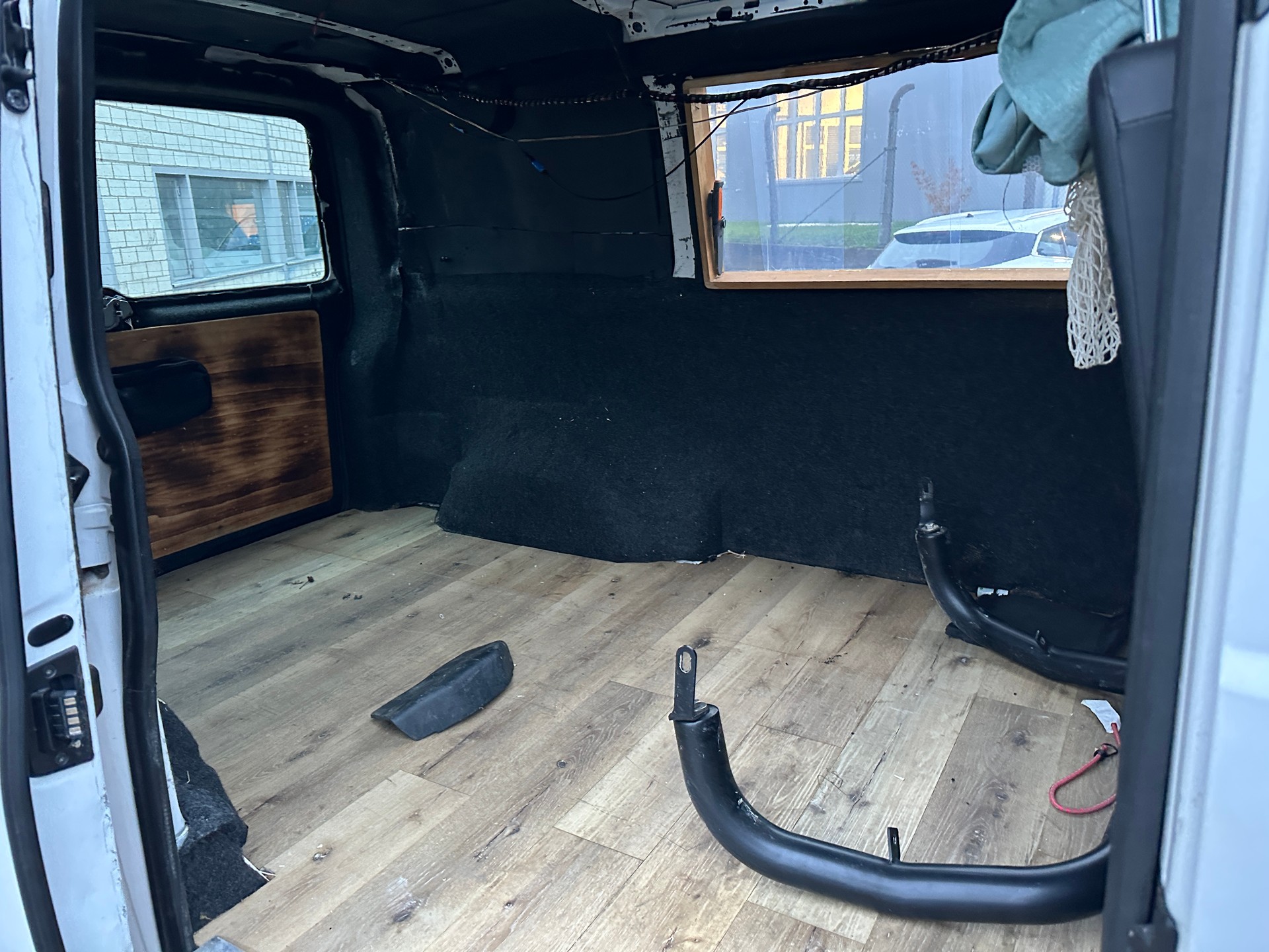 VW T6.1 2.0 TDI-image-8