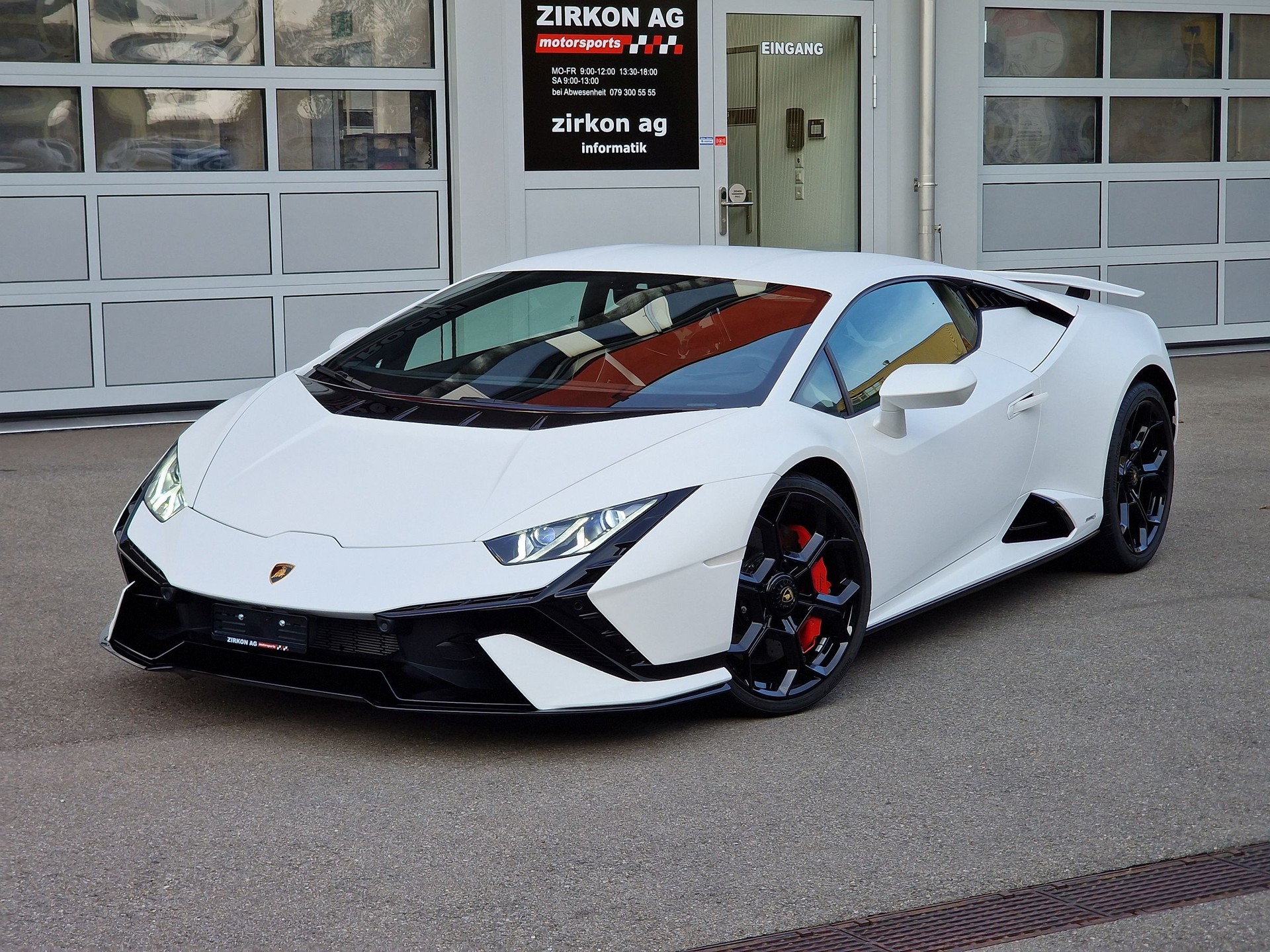 LAMBORGHINI Huràcan Tecnica 'Bianco Asopo Matt' | CH | Sensonum | Lift | Carbon | 5 Jahre Garantie