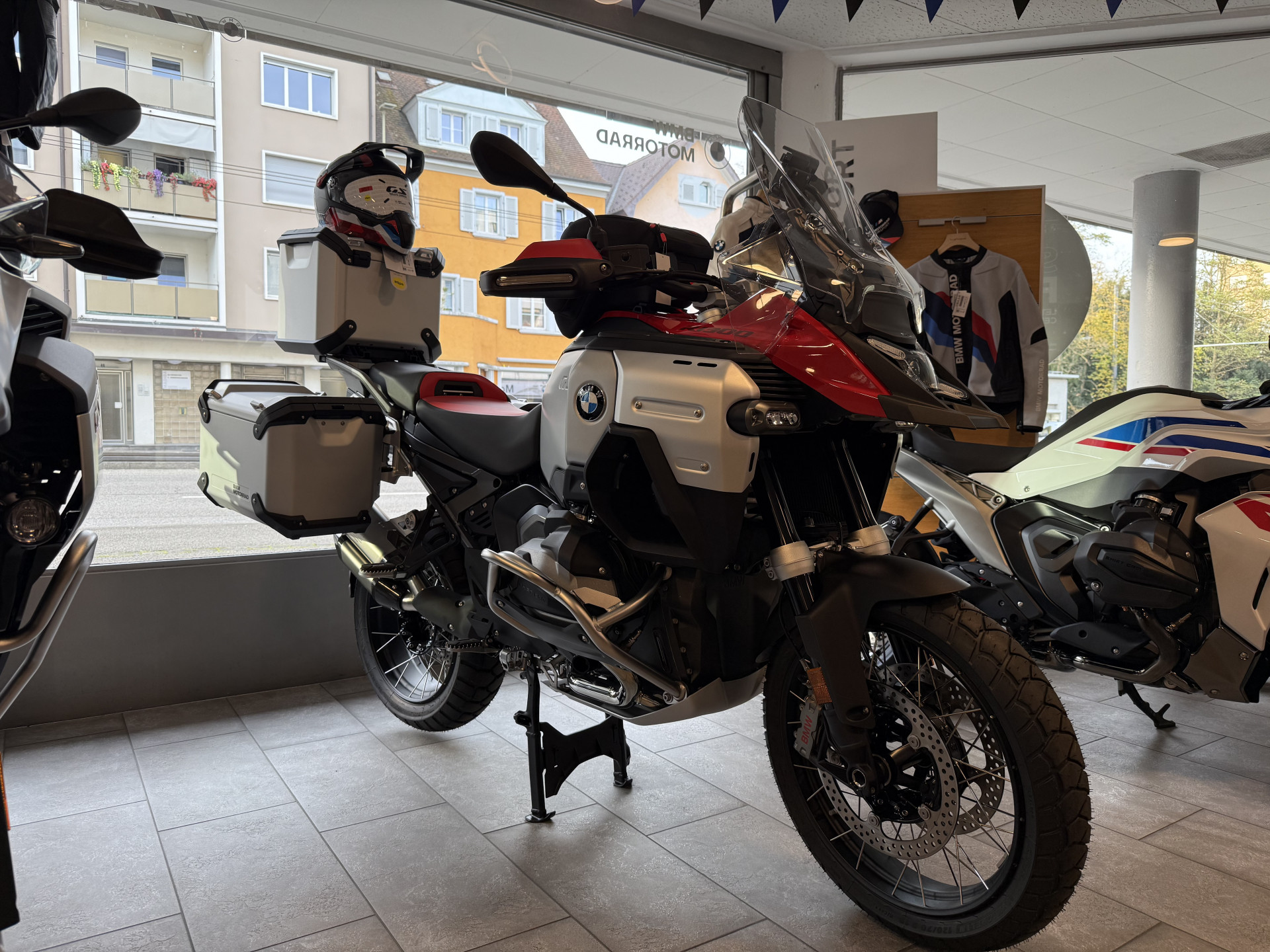 BMW R 1300 GS Adventure-image-0