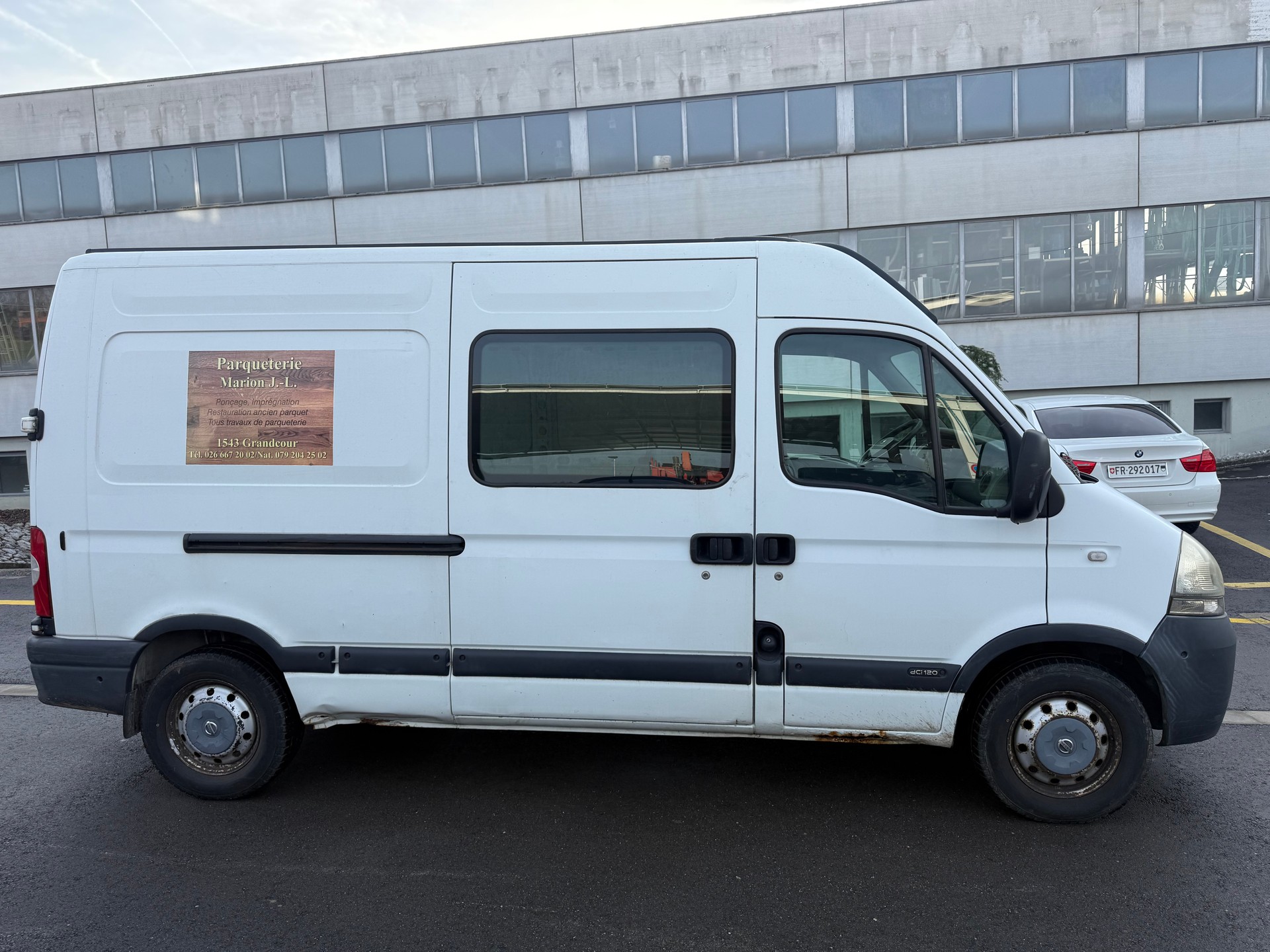 NISSAN Interstar 35 2.5 dCi-image-7