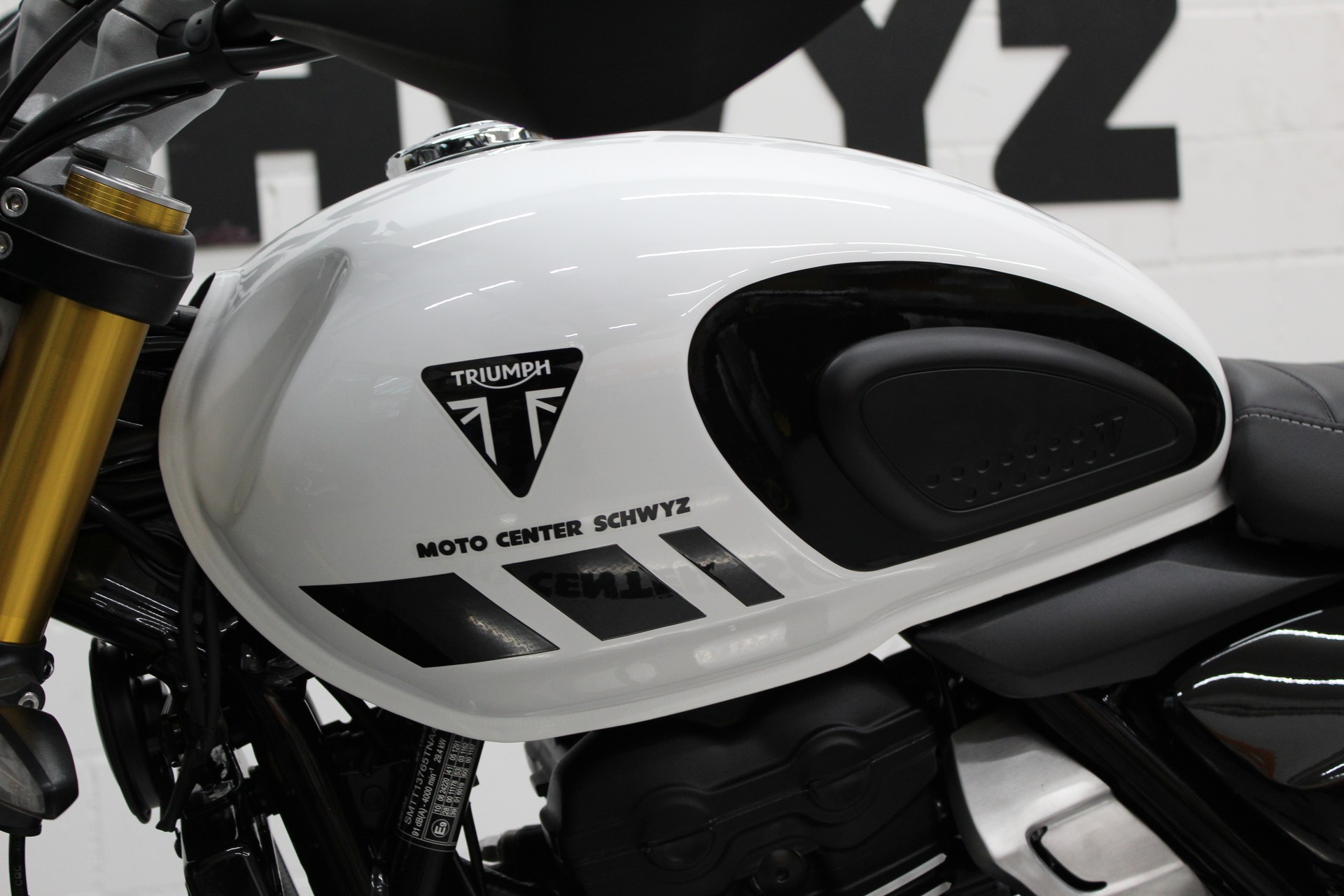 TRIUMPH Scrambler 400 XC-image-6