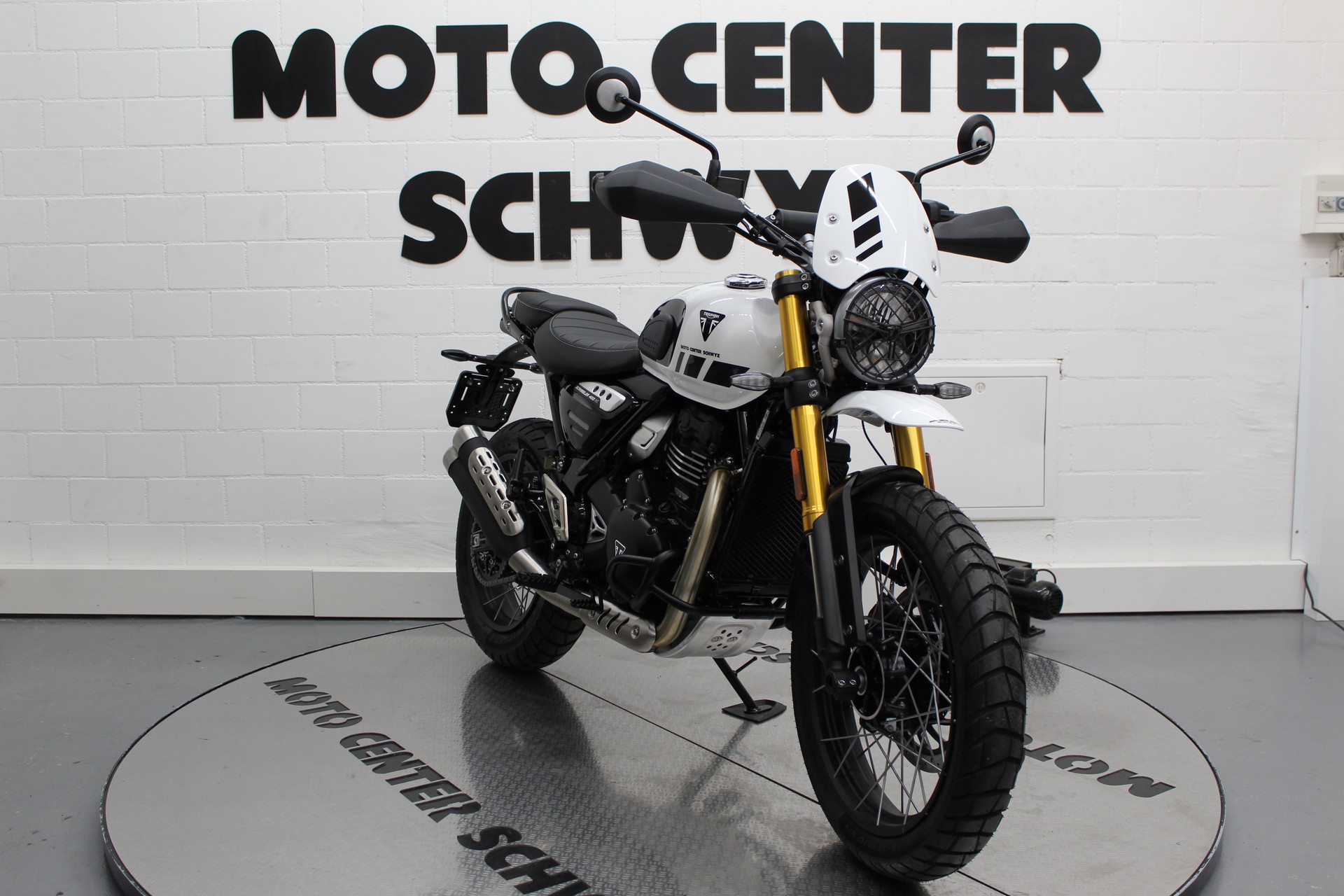 TRIUMPH Scrambler 400 XC-image-2