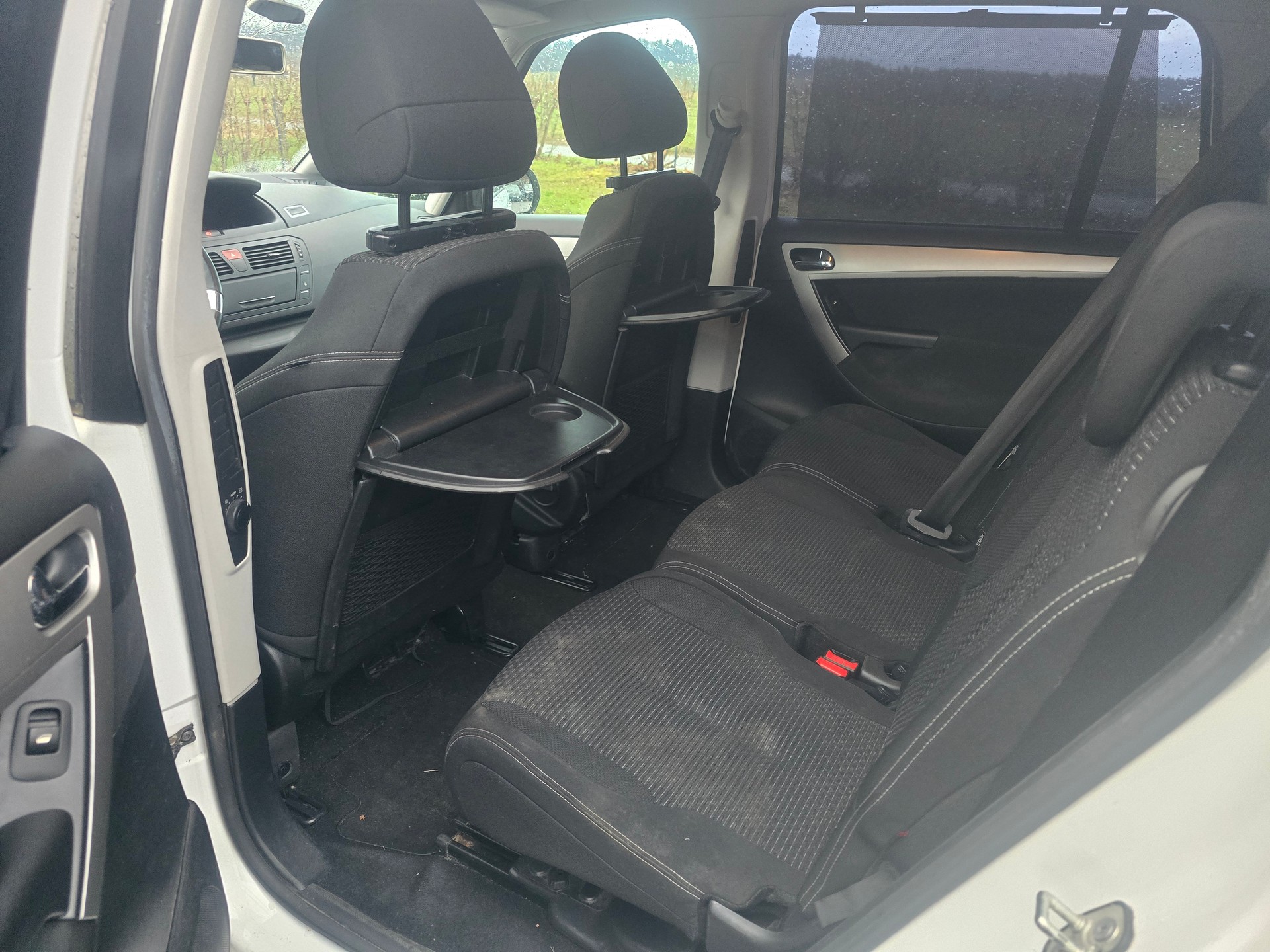 CITROEN Grand C4 Picasso 1.6i 16V Turbo Exclusive+ BMP6-image-9