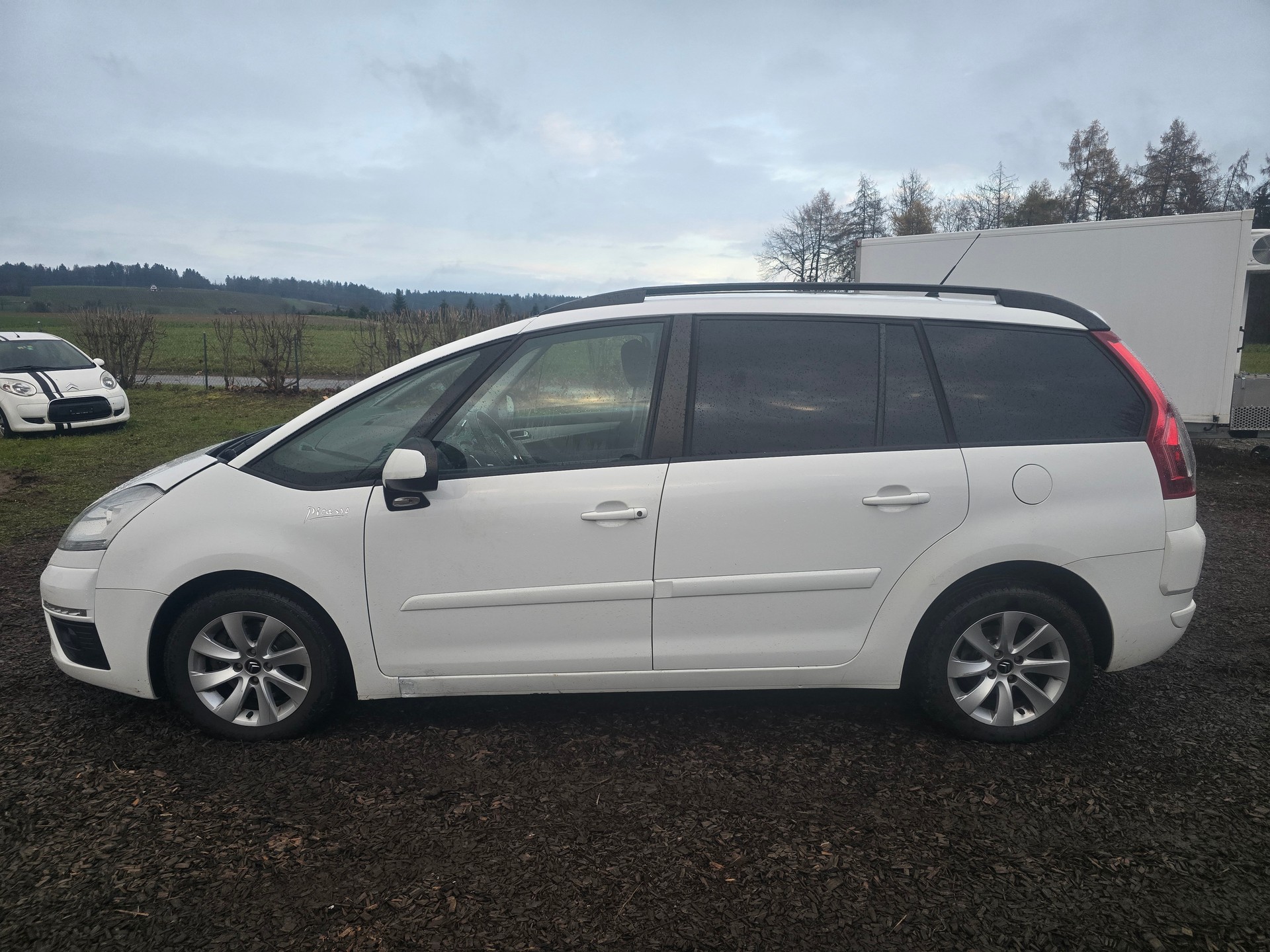 CITROEN Grand C4 Picasso 1.6i 16V Turbo Exclusive+ BMP6-image-4
