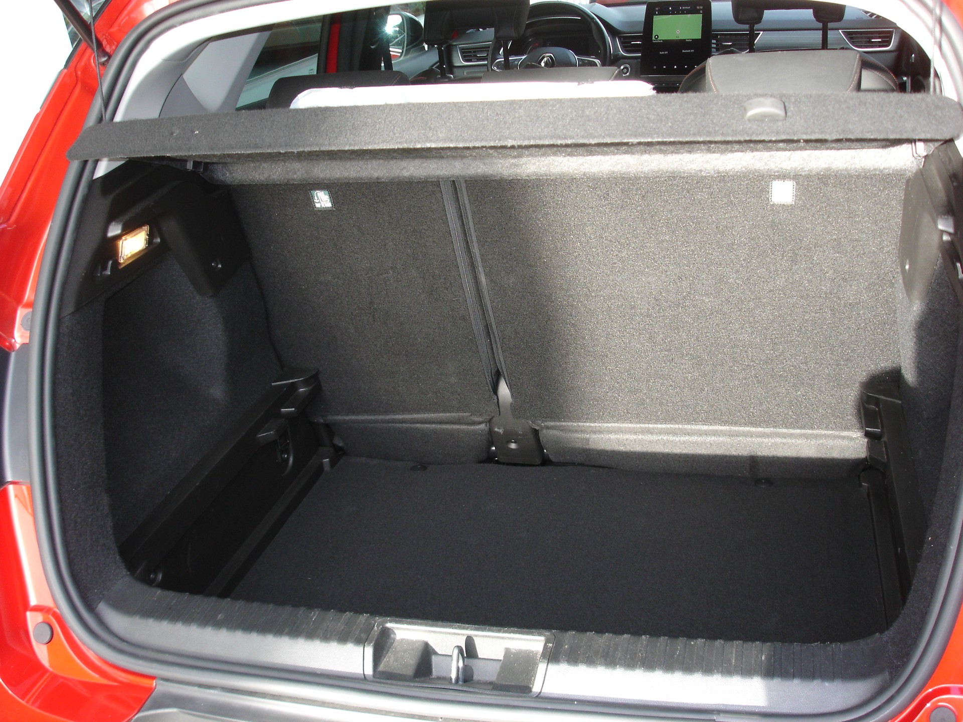 RENAULT Captur 1.3 TCe EDC Initiale Paris EDC-image-6