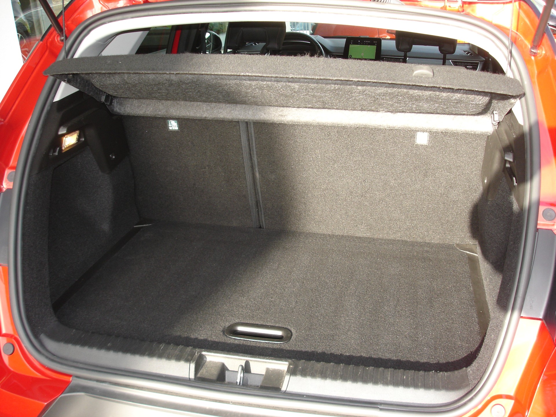 RENAULT Captur 1.3 TCe EDC Initiale Paris EDC-image-5