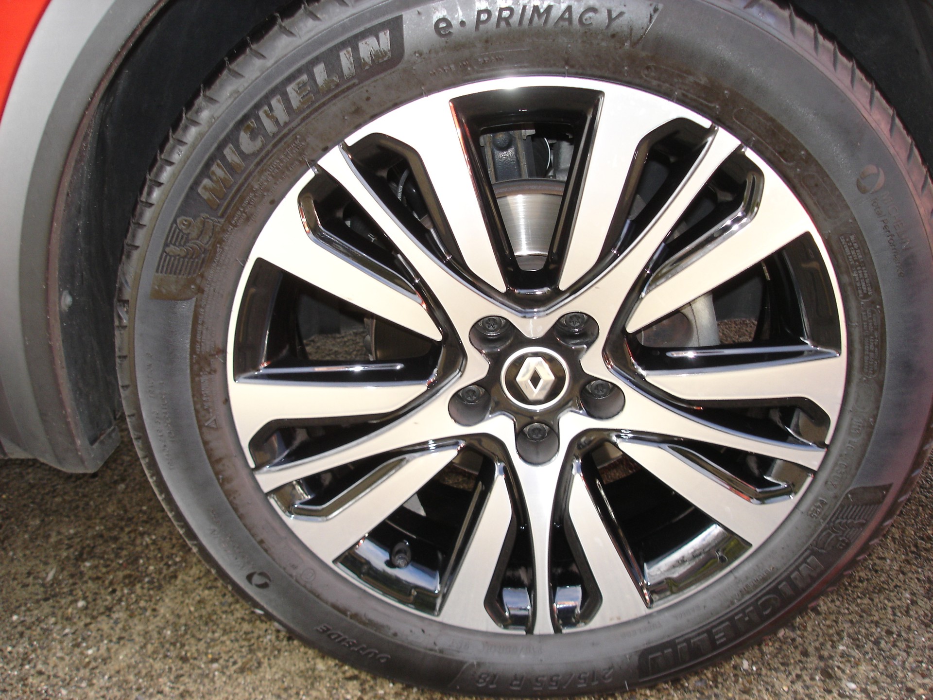 RENAULT Captur 1.3 TCe EDC Initiale Paris EDC-image-4