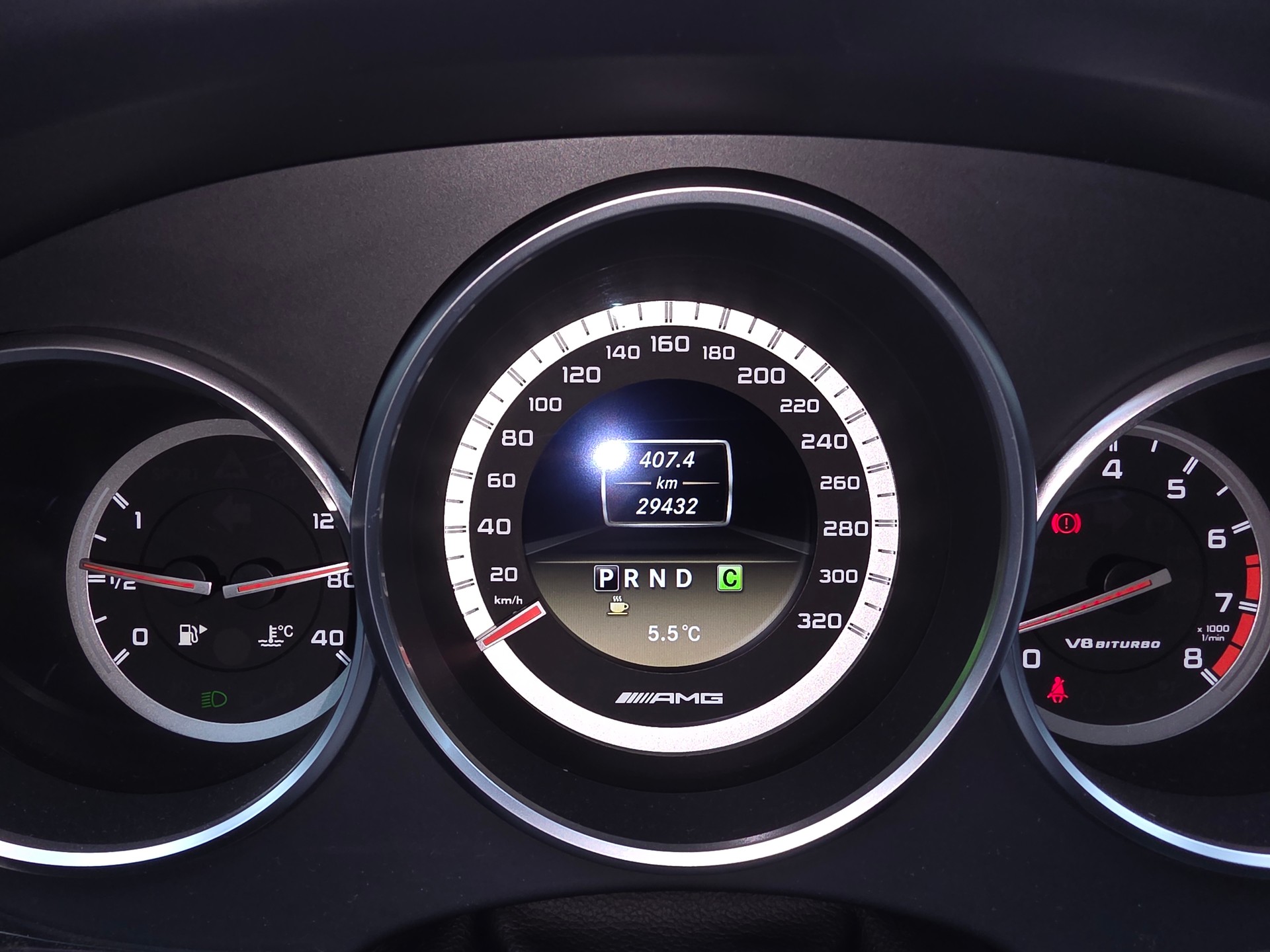MERCEDES-BENZ CLS 63 AMG Speedshift MCT-image-5