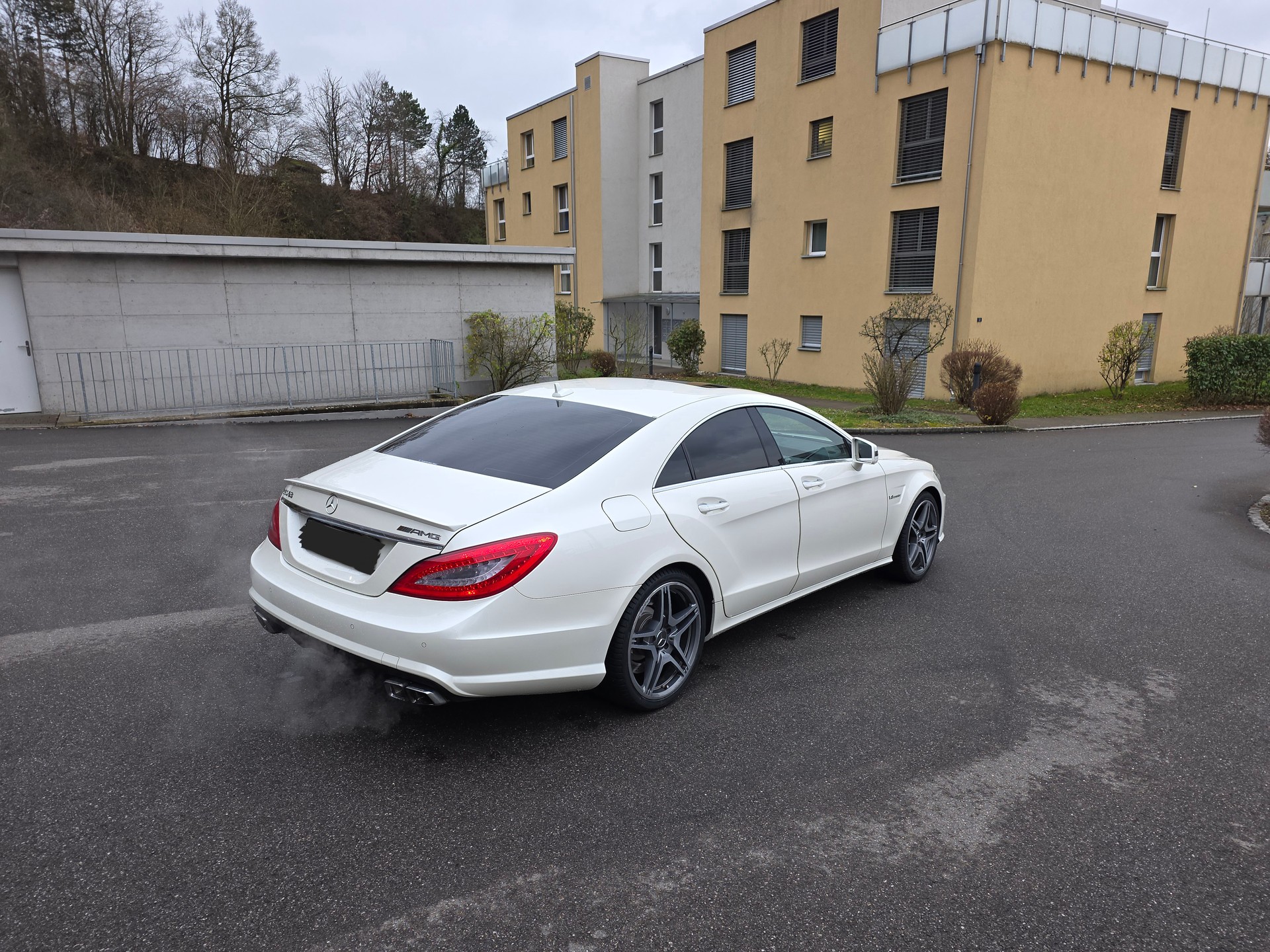 MERCEDES-BENZ CLS 63 AMG Speedshift MCT-image-3