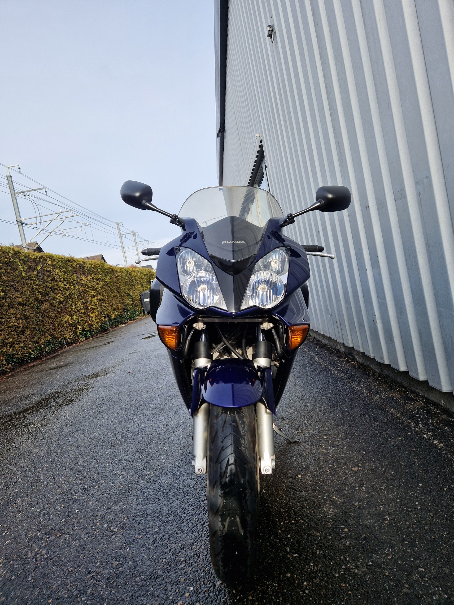 HONDA VFR 800 FI ABS KUNDENAUFTRAG-image-2