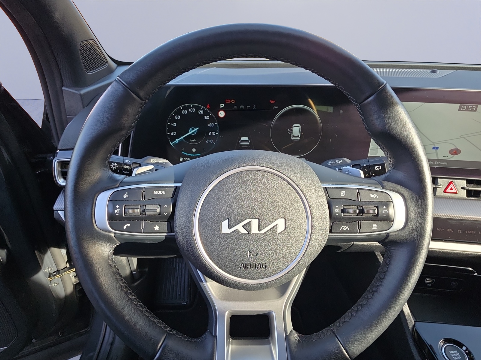 KIA Sportage 1.6 T-GDi Hybrid Power Edition-image-11