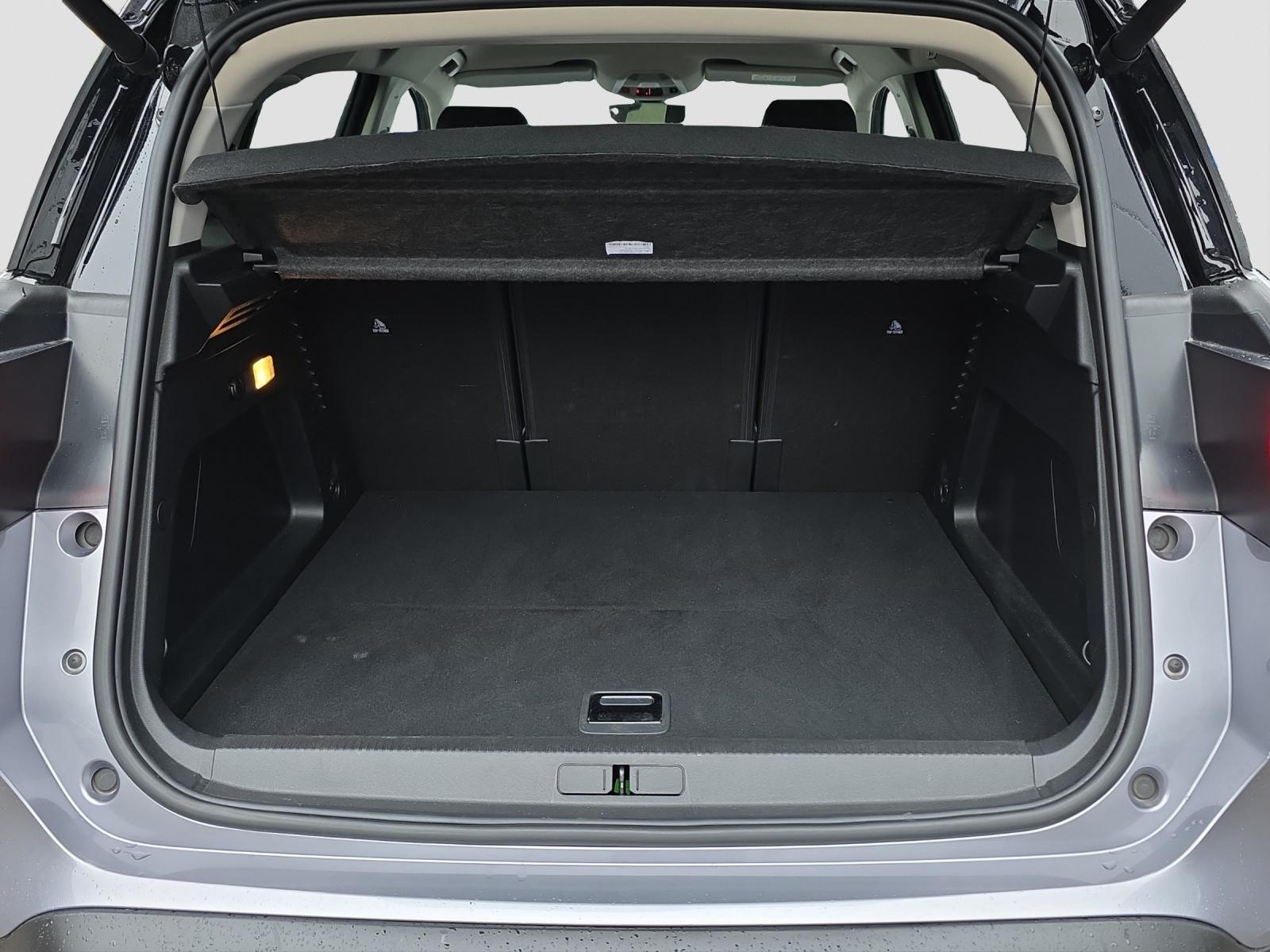 CITROEN C5 Aircross 1.6 Plug-in Hybrid Shine-image-11