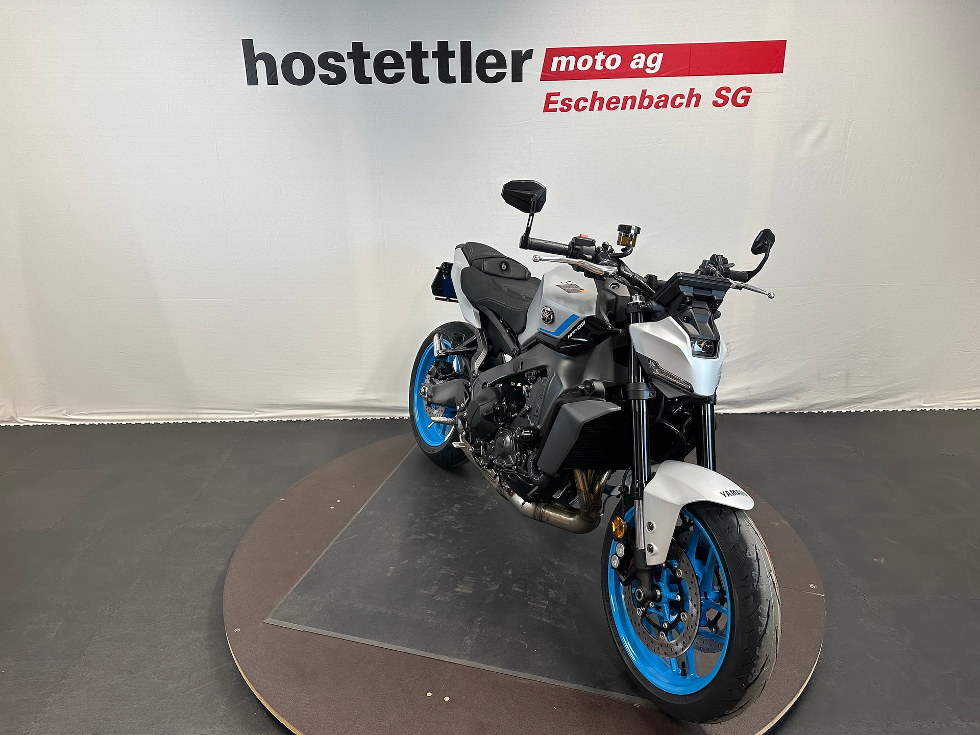 YAMAHA MT-09-image-0