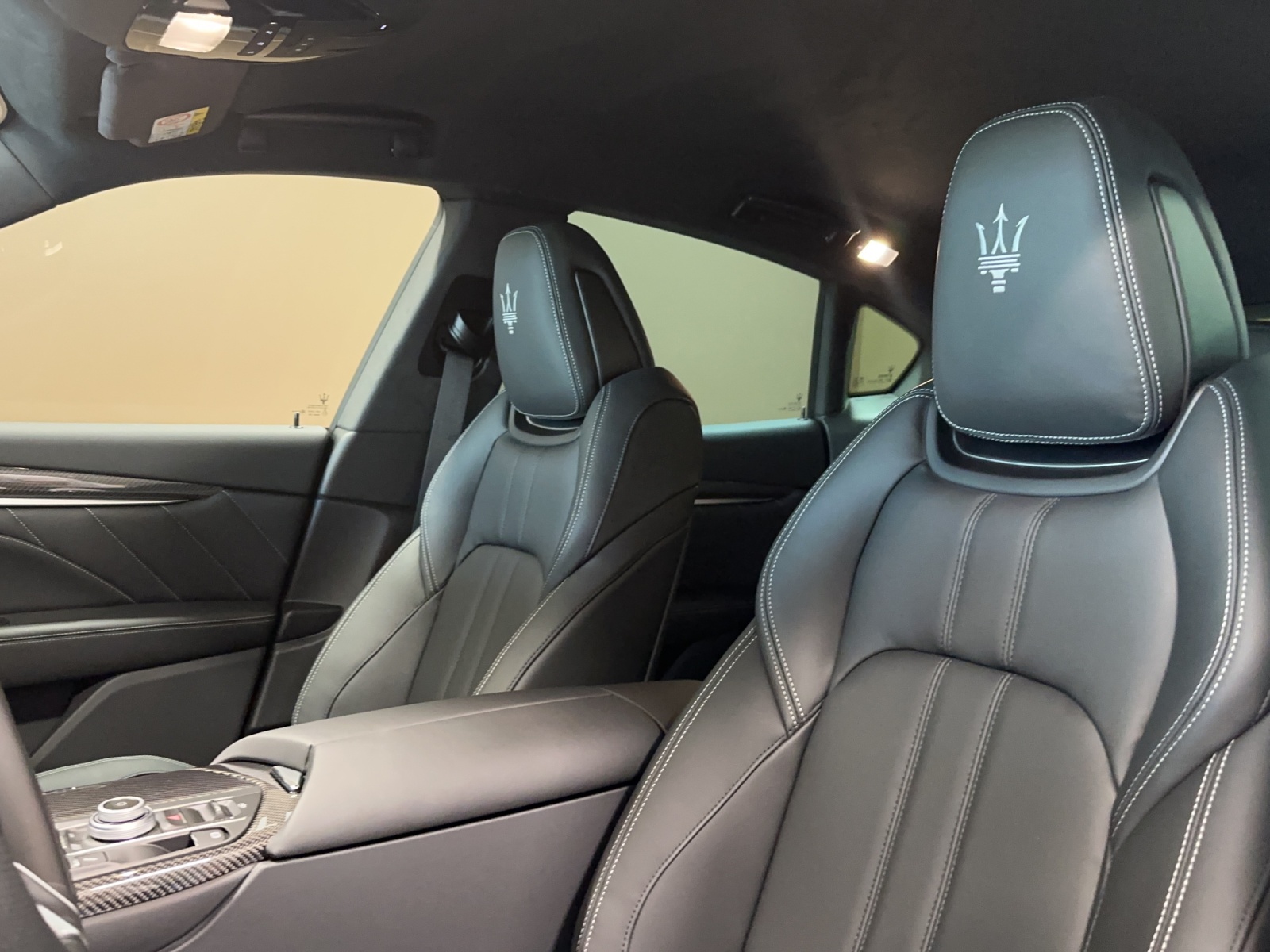 MASERATI Levante 3.0 V6 Modena S-image-9