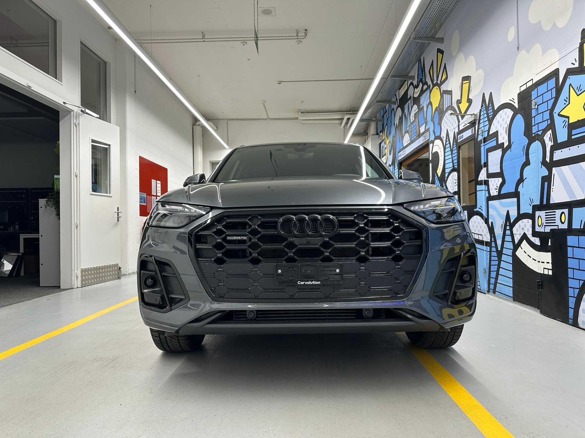 AUDI Q5 50 TFSI e PHEV S line quattro S-tronic-showroom-element-1