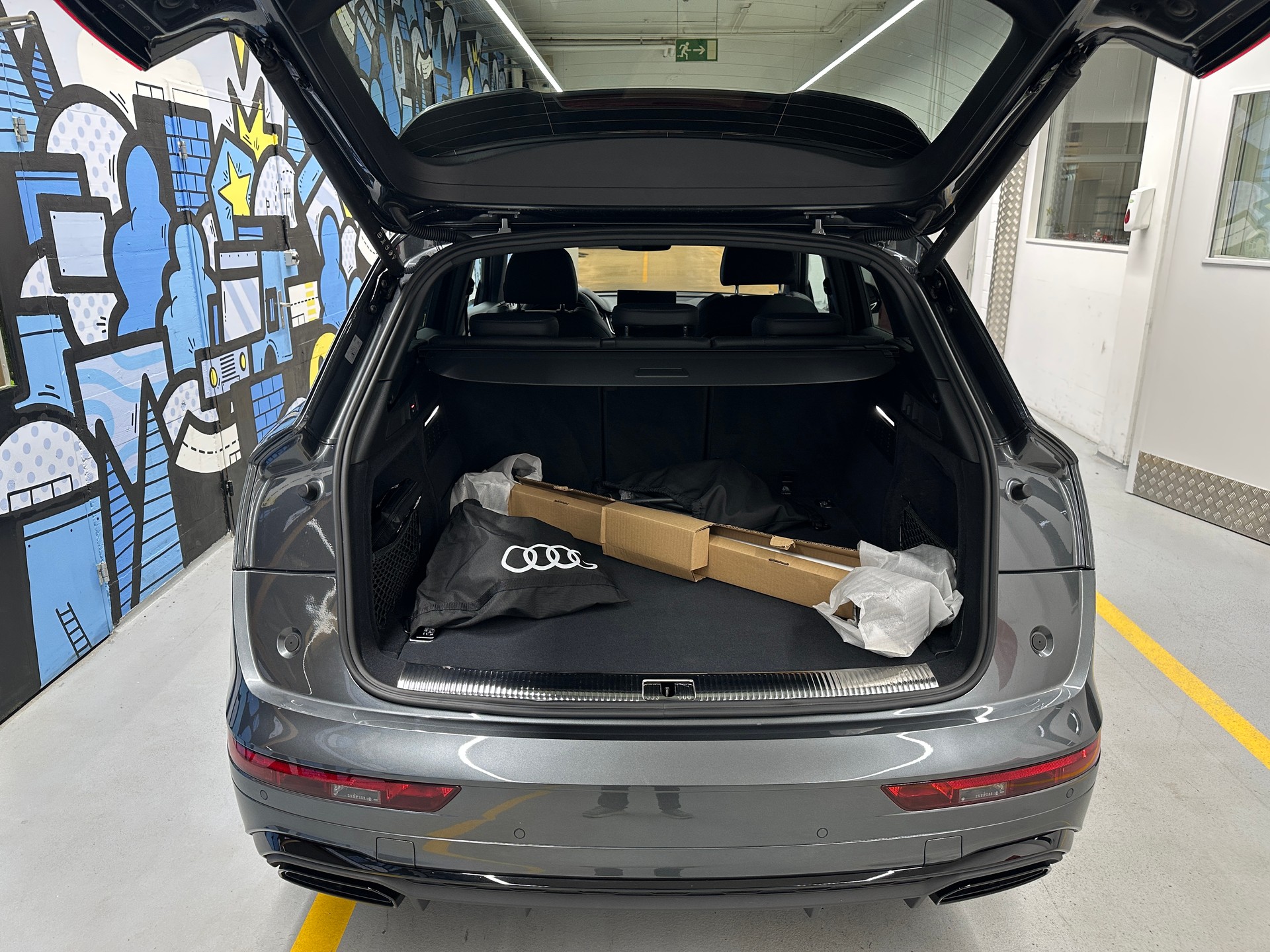 AUDI Q5 50 TFSI e PHEV S line quattro S-tronic-image-5