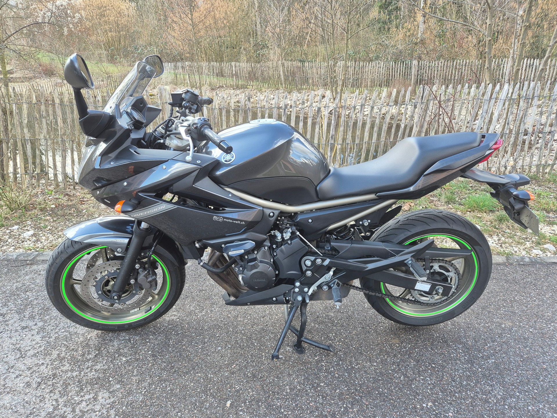 YAMAHA XJ 6 Diversion ABS