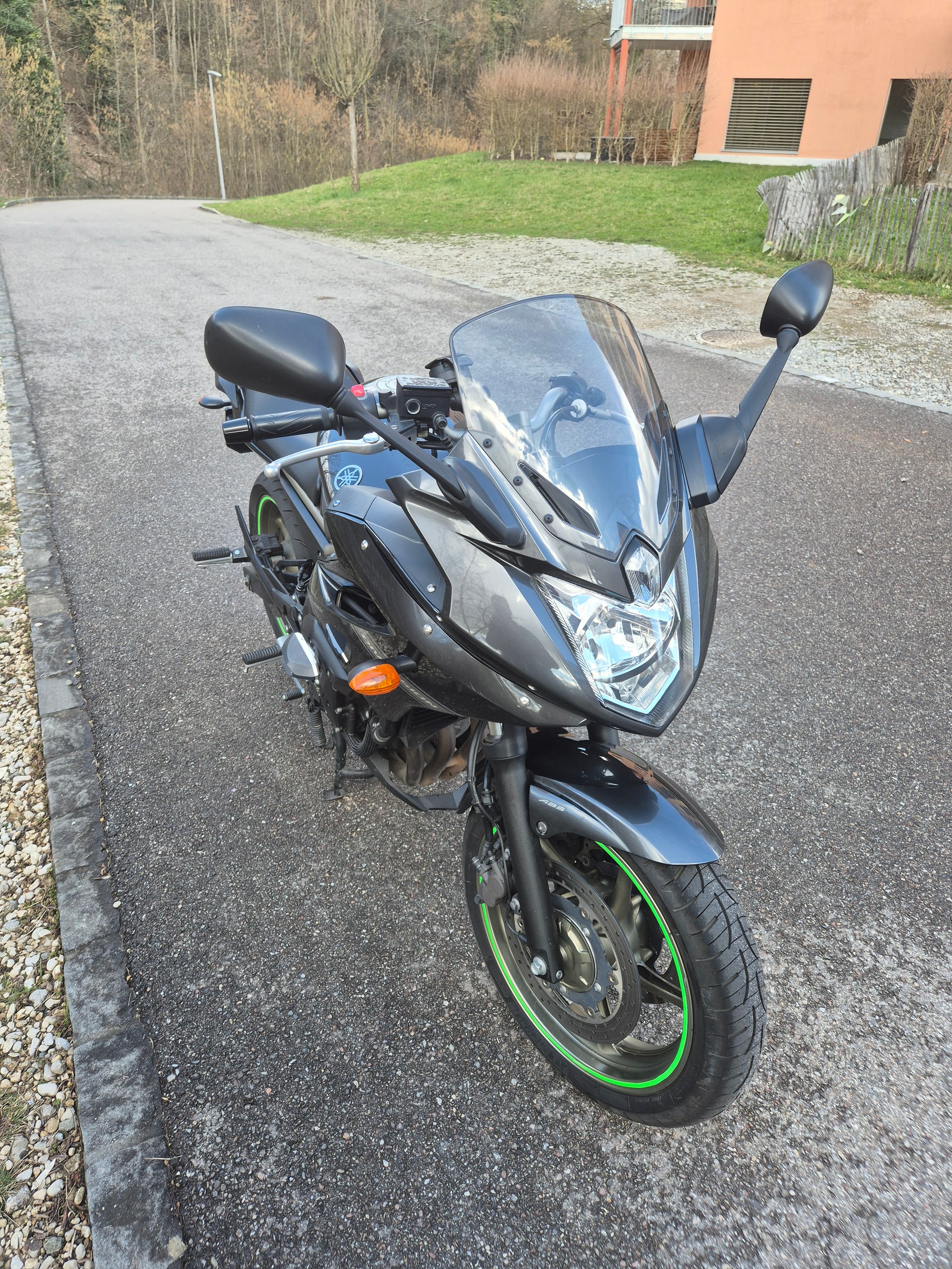 YAMAHA XJ 6 Diversion ABS-image-4