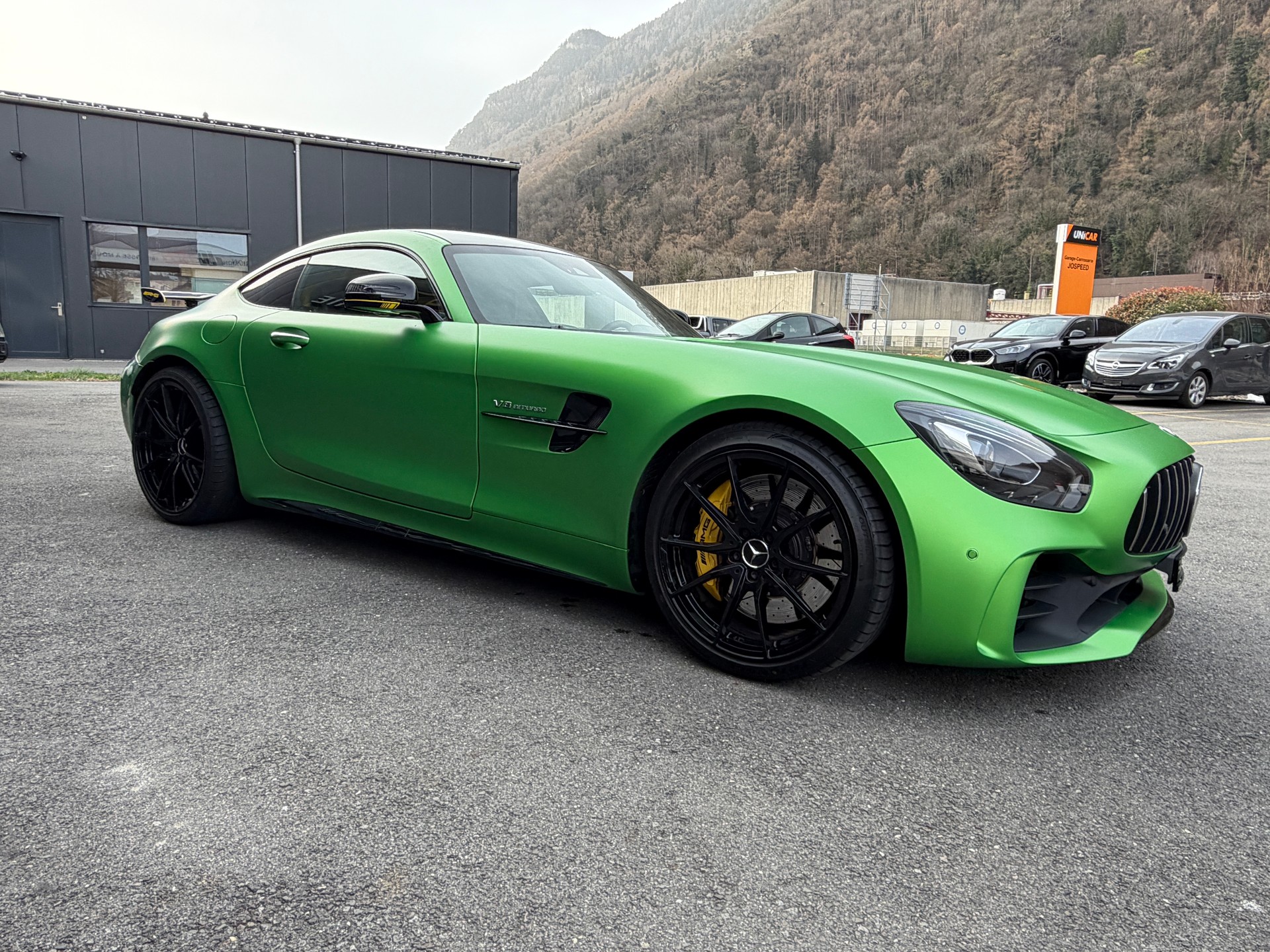 MERCEDES-BENZ AMG GT R Speedshift DCT-image-6