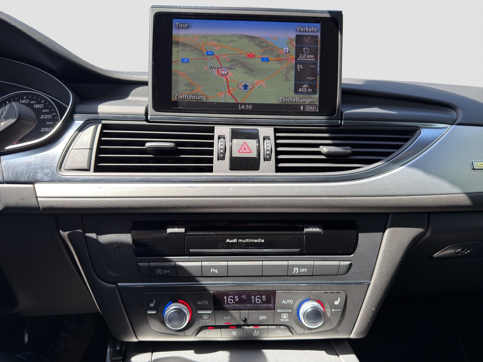 AUDI A6 Avant 3.0 TDI V6 quattro S-tronic S-Line-image-14
