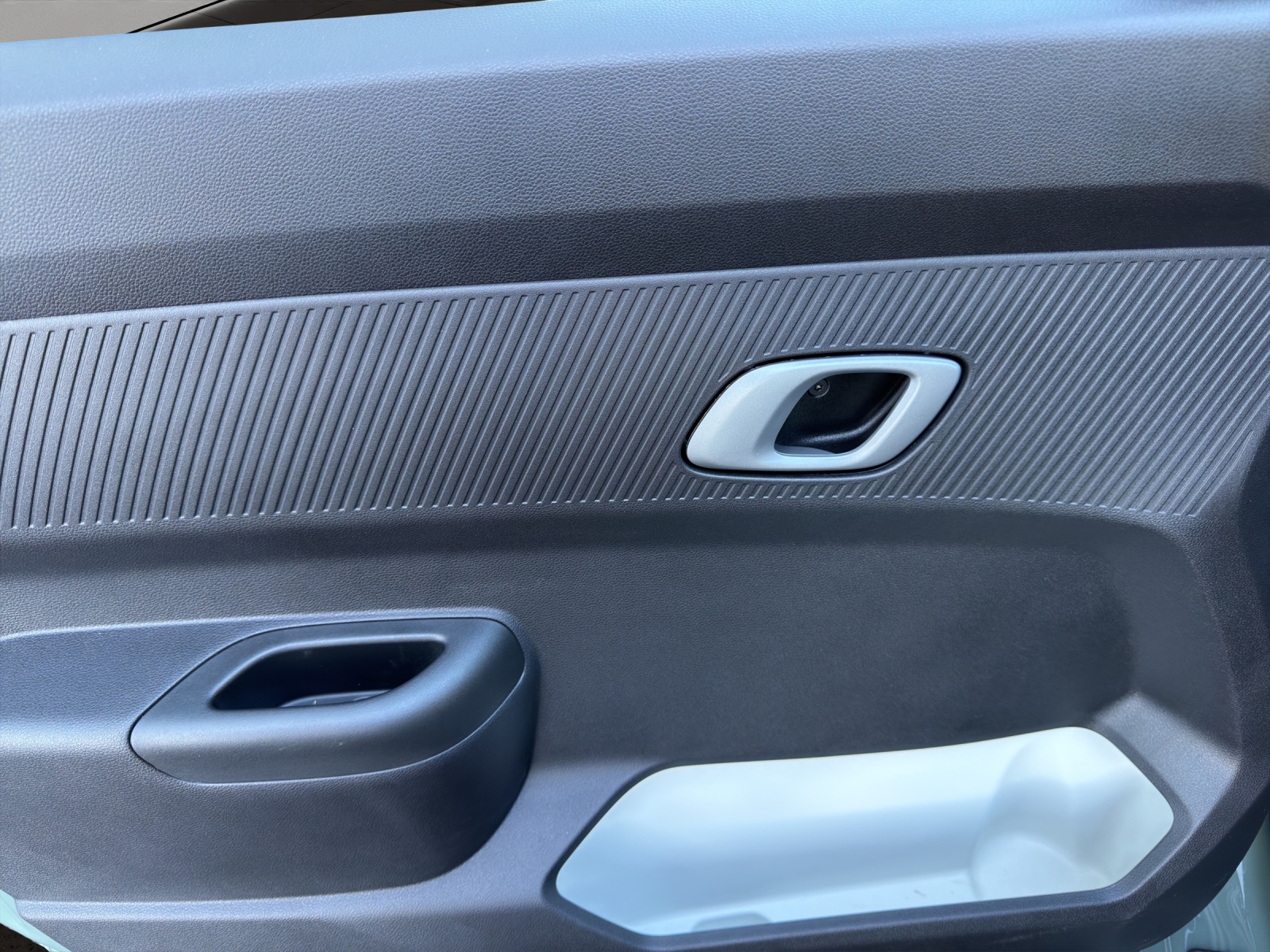 DACIA Spring 27 kWh Extreme-image-11