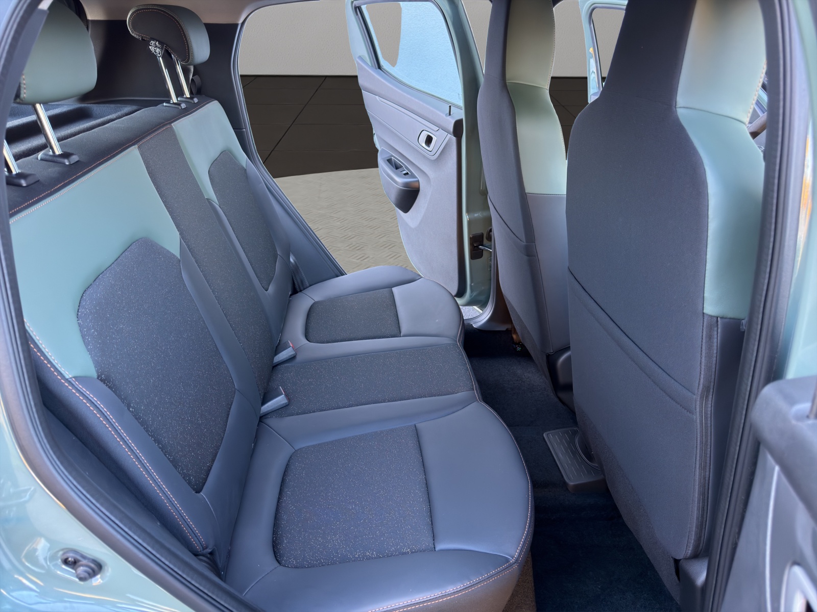 DACIA Spring 27 kWh Extreme-image-17