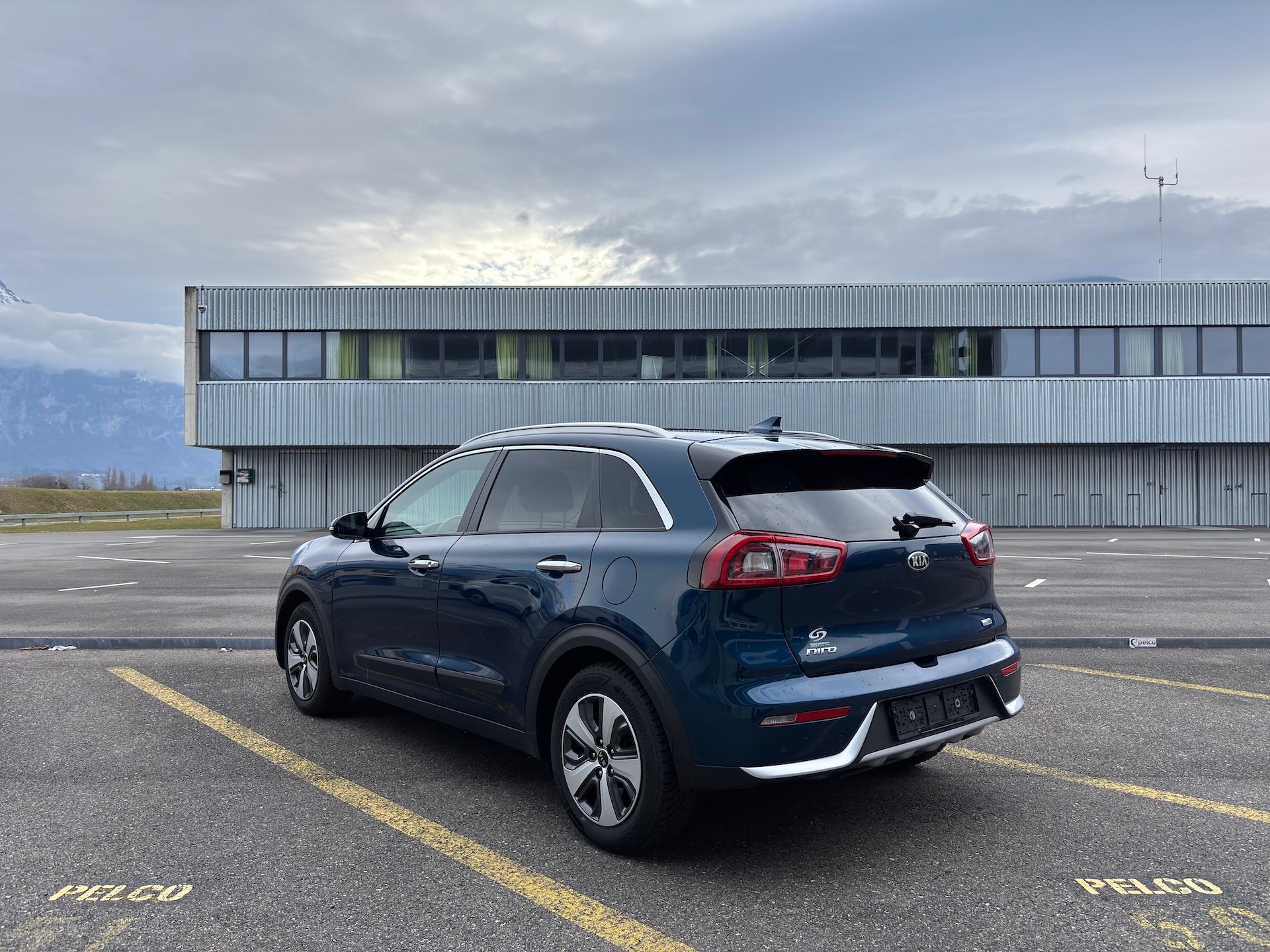 KIA KIA NIRO HEV HYBRID 1.6 B STYLE