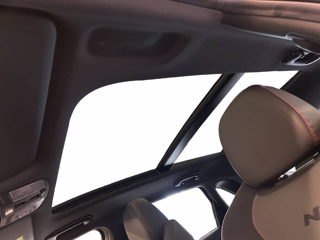 HYUNDAI i30 1.5 T-GDi N-Line-image-10