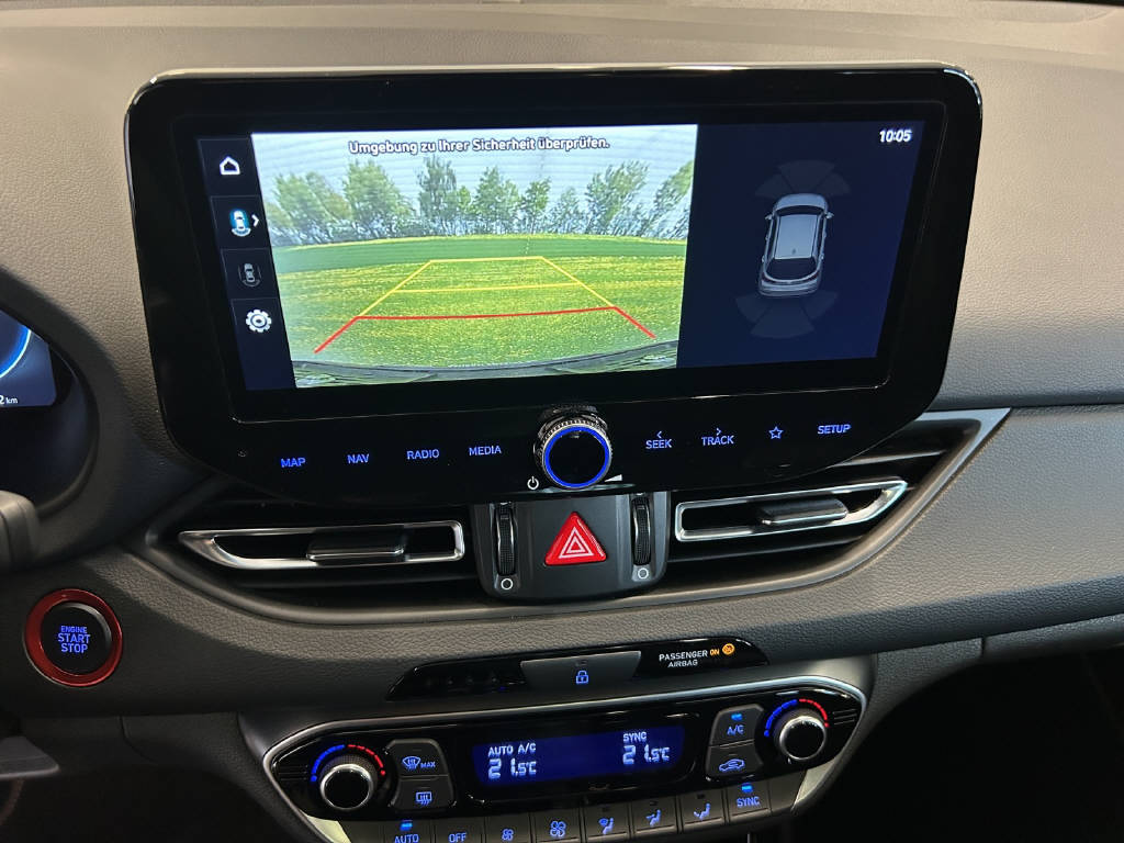 HYUNDAI i30 1.5 T-GDi N-Line-image-6