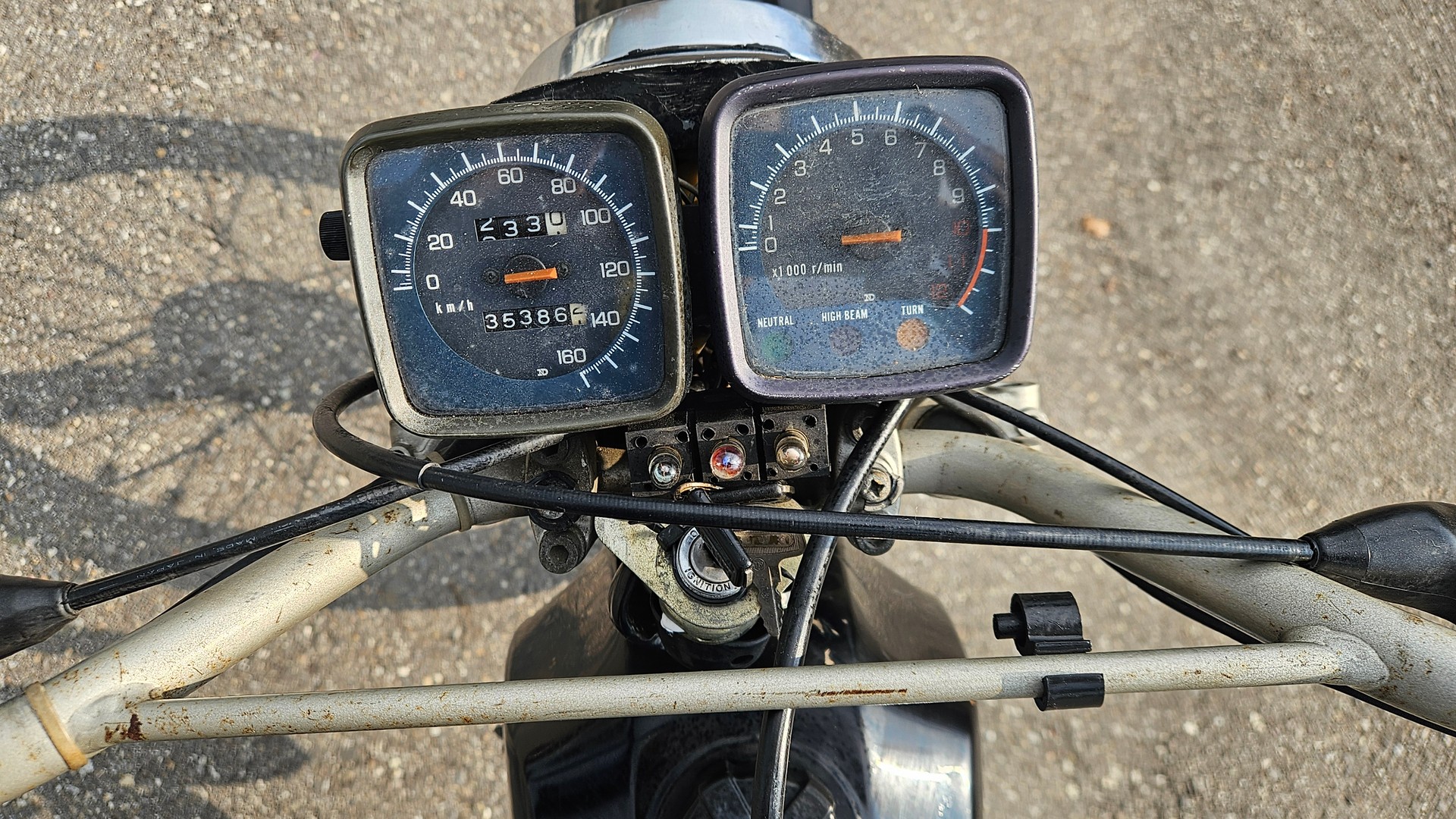 SUZUKI TS 125-image-6